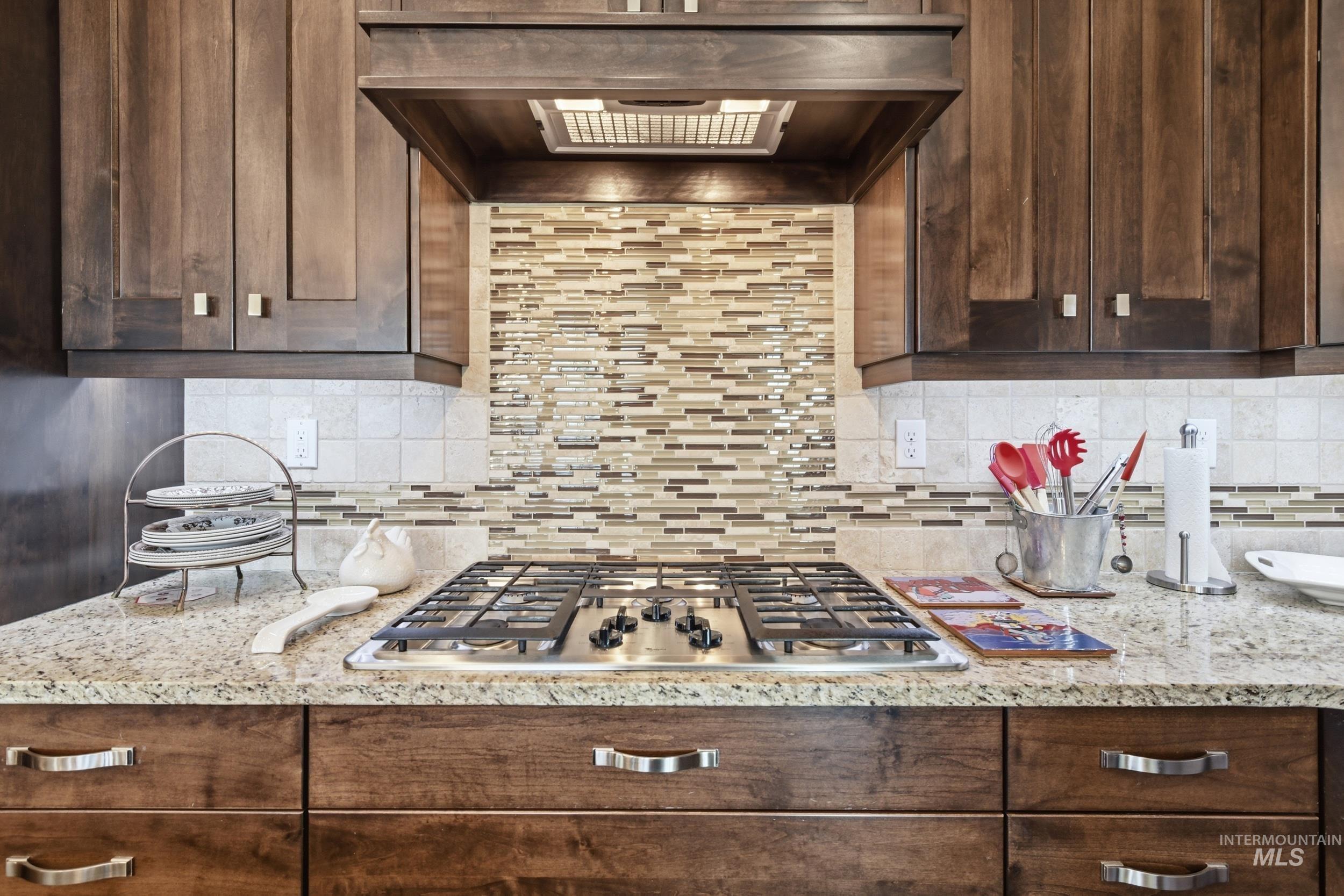 12259 W Seven Lakes Lane, Star, Idaho 83669, 4 Bedrooms, 2.5 Bathrooms, Residential For Sale, Price $999,990,MLS 98977221