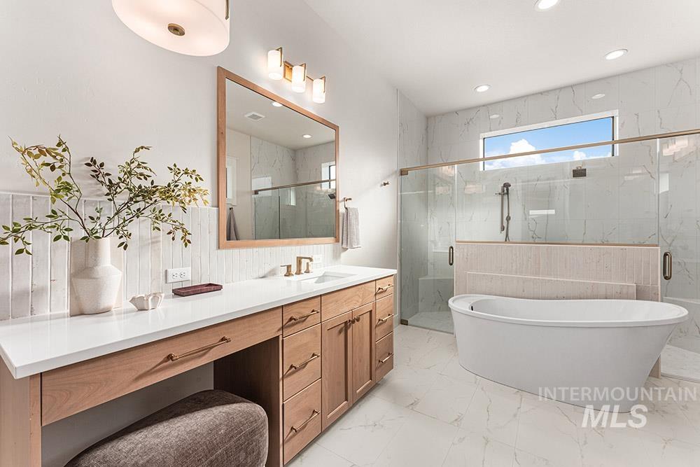 3506 W Retreat St, Eagle, Idaho 83616, 3 Bedrooms, 2.5 Bathrooms, Residential For Sale, Price $1,089,900,MLS 98977222