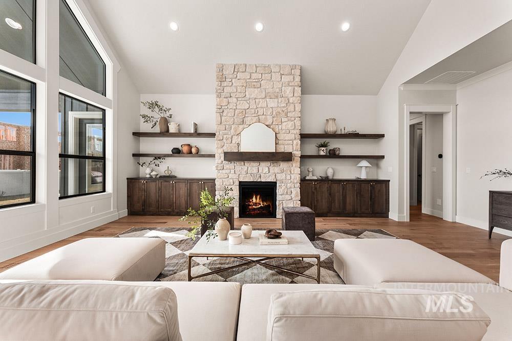 3506 W Retreat St, Eagle, Idaho 83616, 3 Bedrooms, 2.5 Bathrooms, Residential For Sale, Price $1,089,900,MLS 98977222