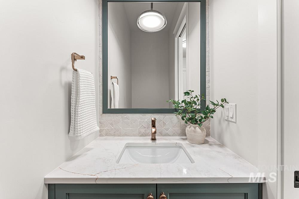 3506 W Retreat St, Eagle, Idaho 83616, 3 Bedrooms, 2.5 Bathrooms, Residential For Sale, Price $1,089,900,MLS 98977222