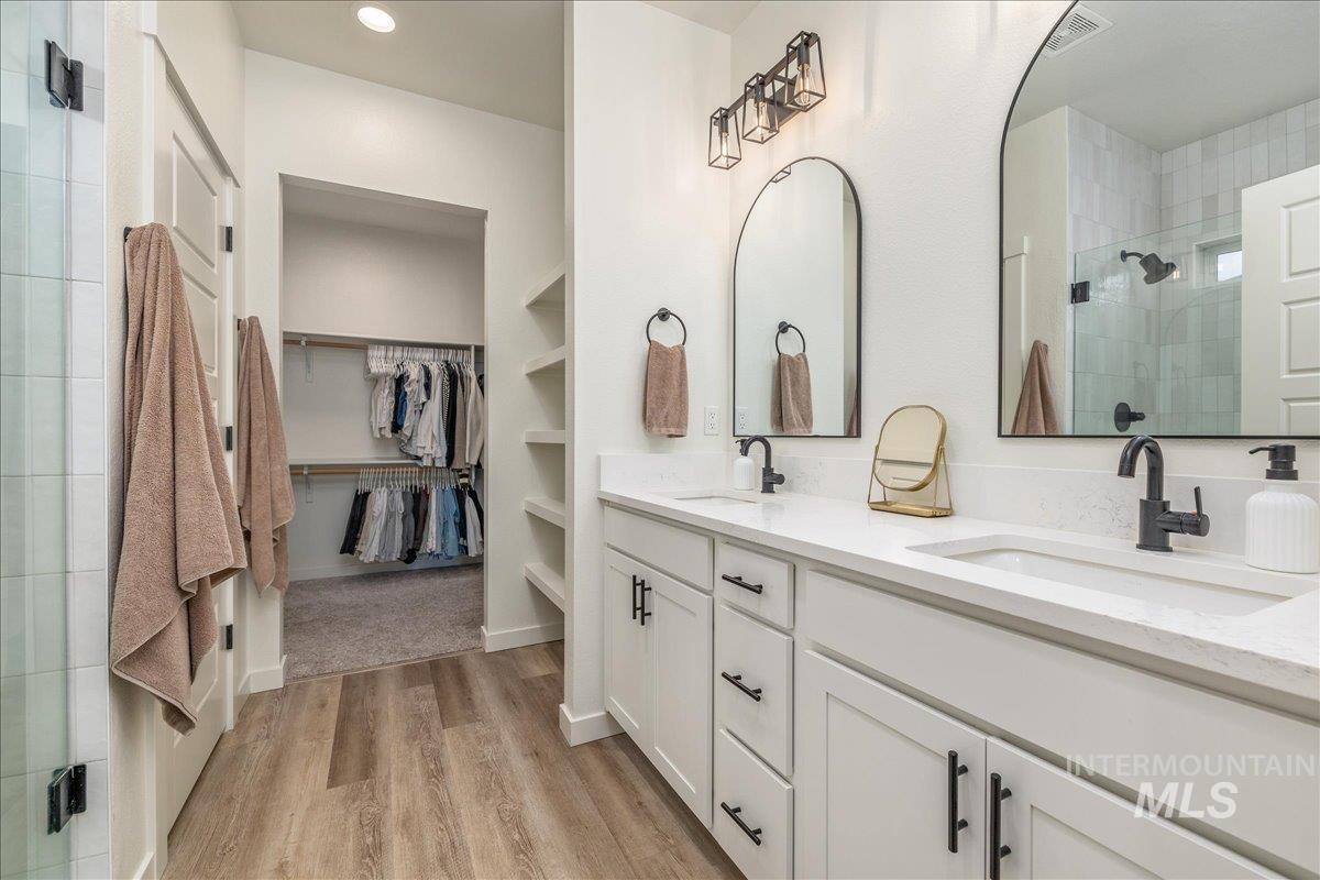 3090 W Silver River St., Meridian, Idaho 83646, 3 Bedrooms, 2 Bathrooms, Residential For Sale, Price $525,000,MLS 98977223