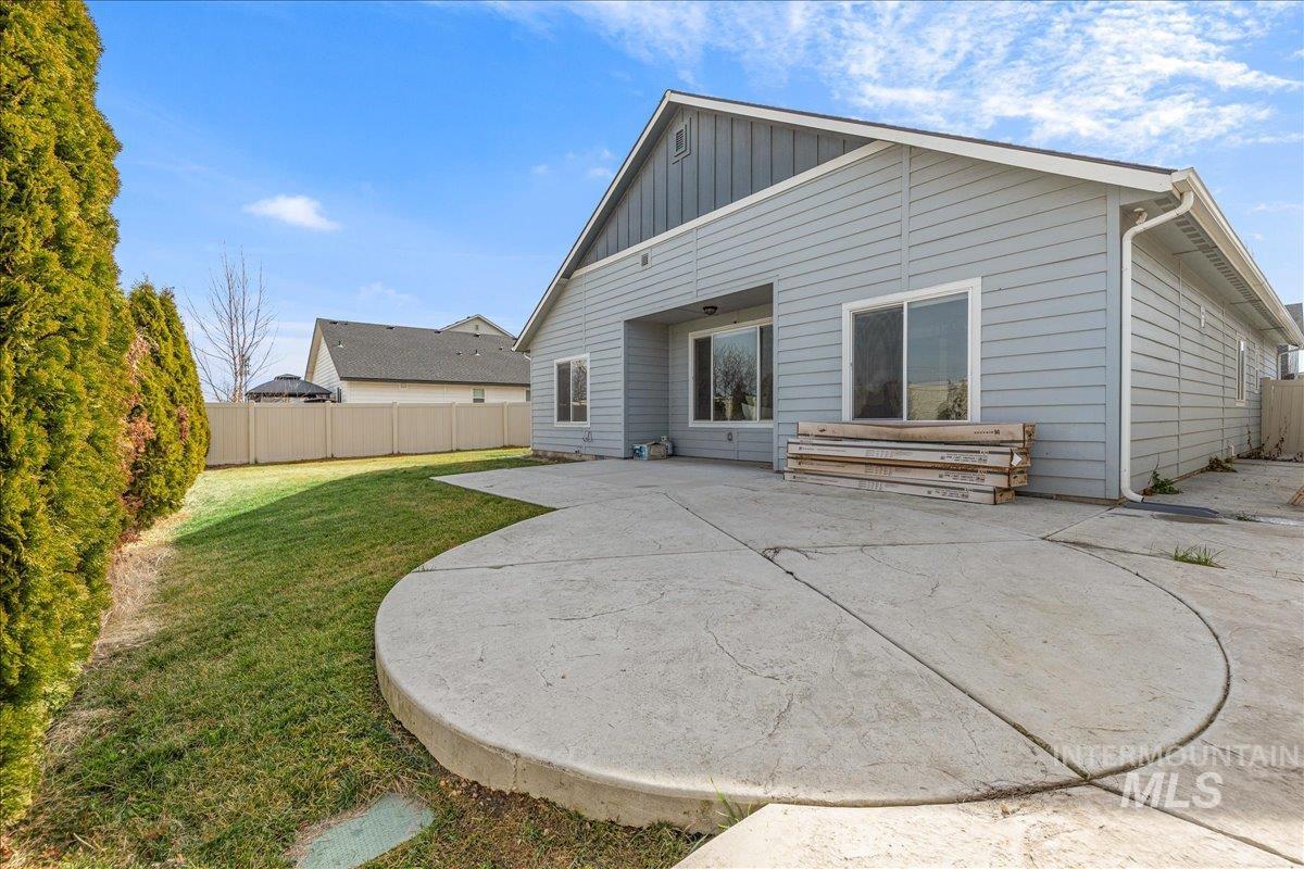 3090 W Silver River St., Meridian, Idaho 83646, 3 Bedrooms, 2 Bathrooms, Residential For Sale, Price $525,000,MLS 98977223