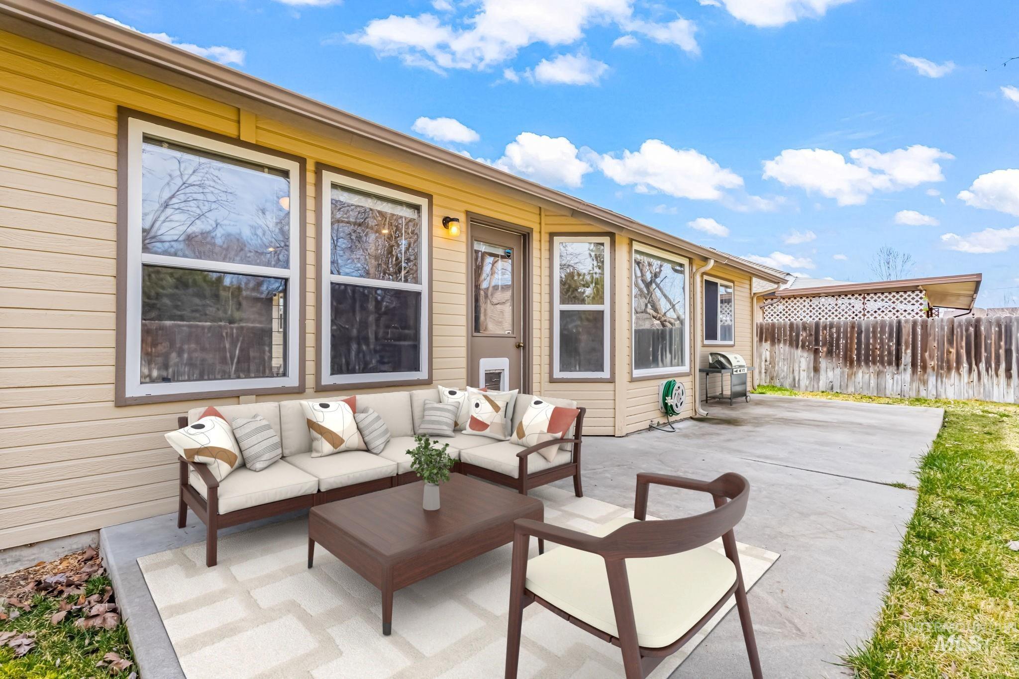 6988 W Tamarindo Ct., Boise, Idaho 83714, 3 Bedrooms, 2 Bathrooms, Residential For Sale, Price $449,000,MLS 98977224