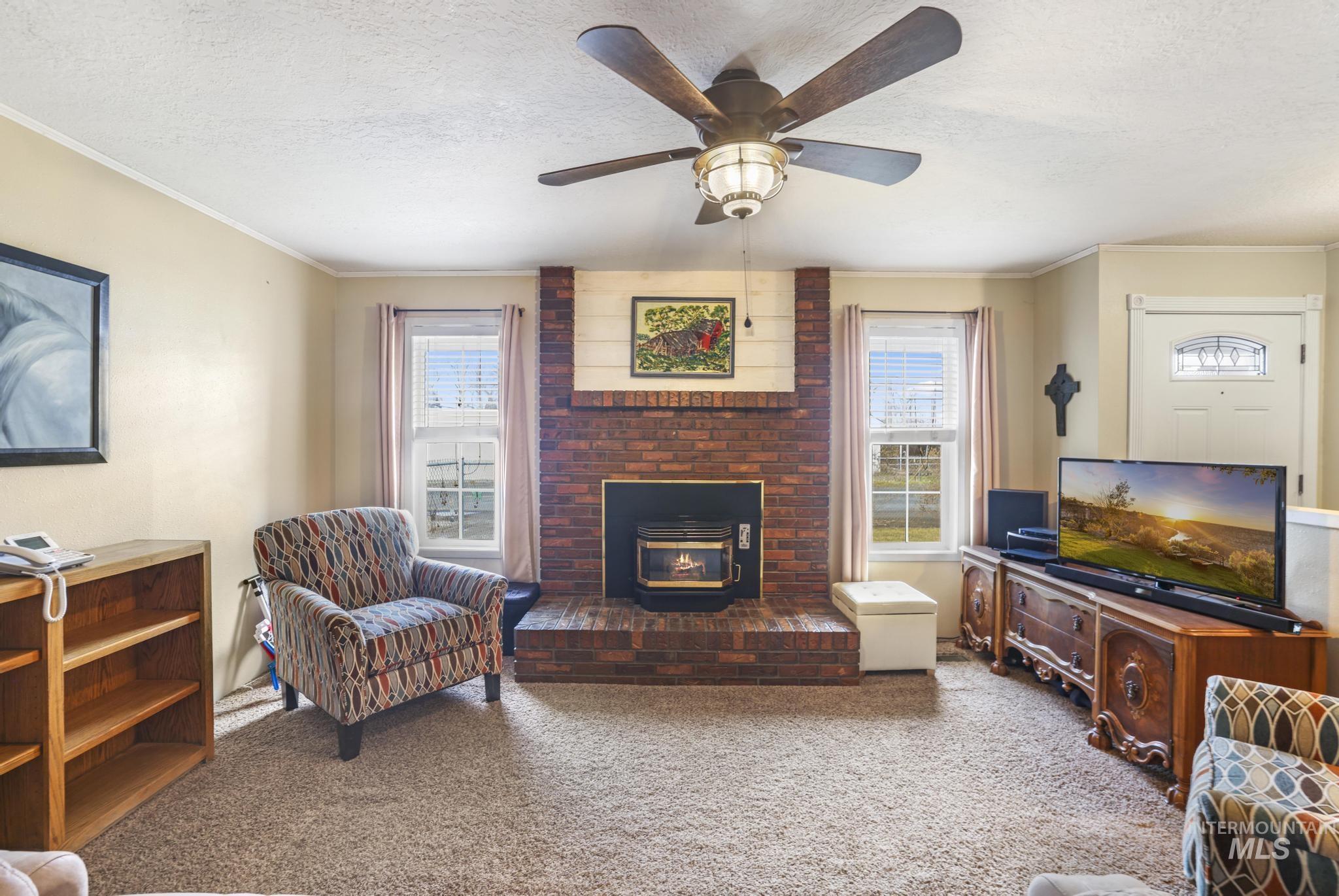 388 Heyburn Ave, Twin Falls, Idaho 83301, 3 Bedrooms, 1 Bathroom, Residential For Sale, Price $284,900,MLS 98977225