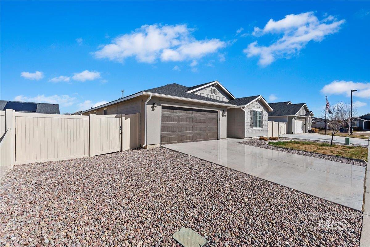 16908 N N Lowerfield Loop, Nampa, Idaho 83687, 4 Bedrooms, 2 Bathrooms, Residential For Sale, Price $449,900,MLS 98977230