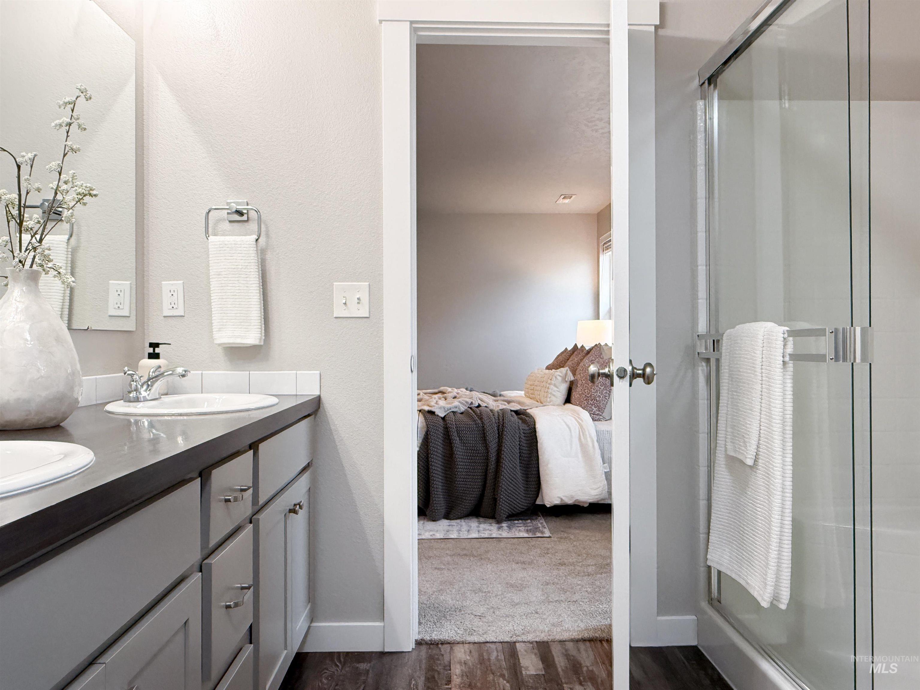 16908 N N Lowerfield Loop, Nampa, Idaho 83687, 4 Bedrooms, 2 Bathrooms, Residential For Sale, Price $449,900,MLS 98977230