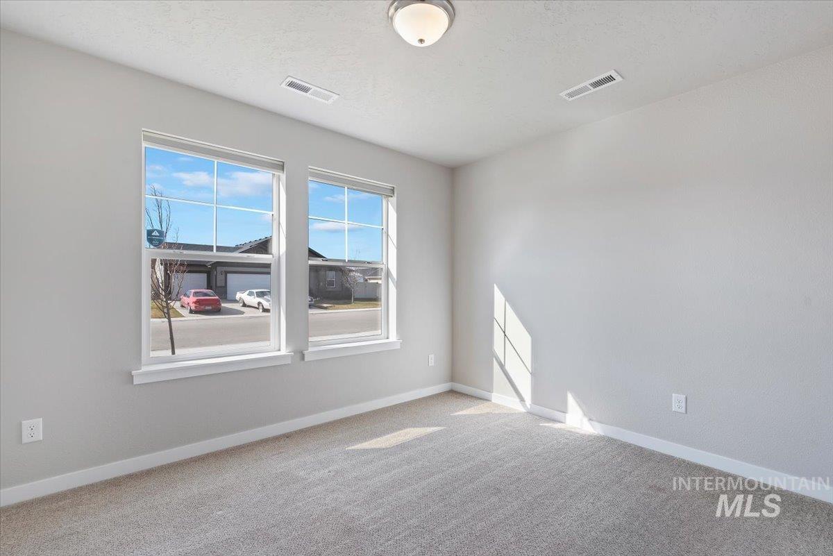 15182 N Mia Way, Nampa, Idaho 83651, 5 Bedrooms, 3 Bathrooms, Residential For Sale, Price $499,900,MLS 98977232