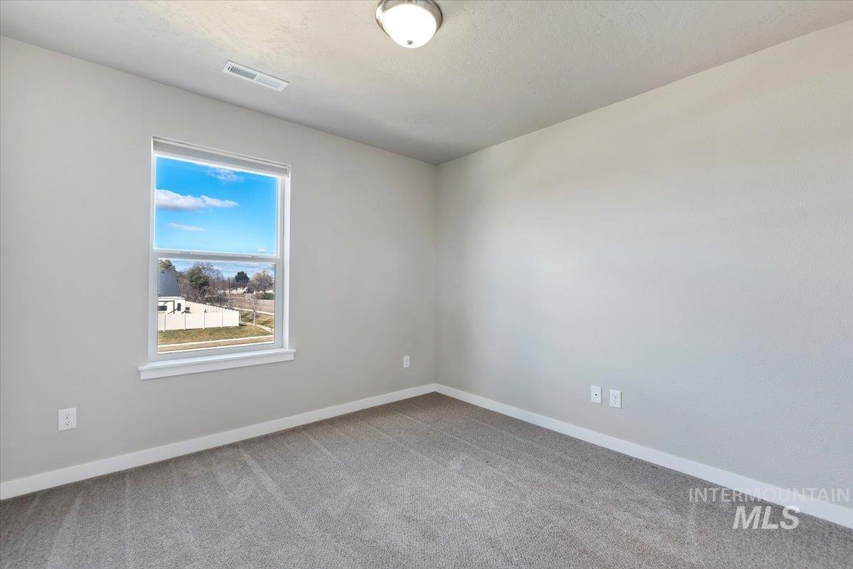 15182 N Mia Way, Nampa, Idaho 83651, 5 Bedrooms, 3 Bathrooms, Residential For Sale, Price $499,900,MLS 98977232