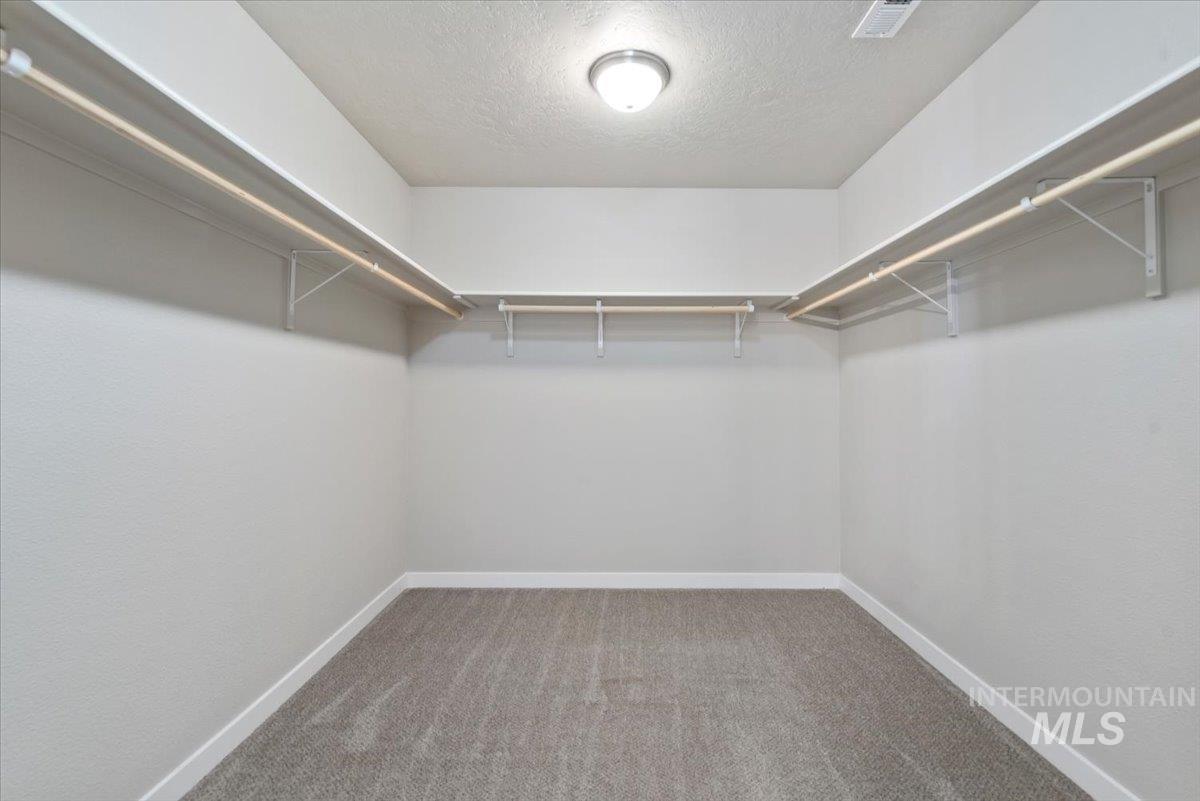 15182 N Mia Way, Nampa, Idaho 83651, 5 Bedrooms, 3 Bathrooms, Residential For Sale, Price $499,900,MLS 98977232