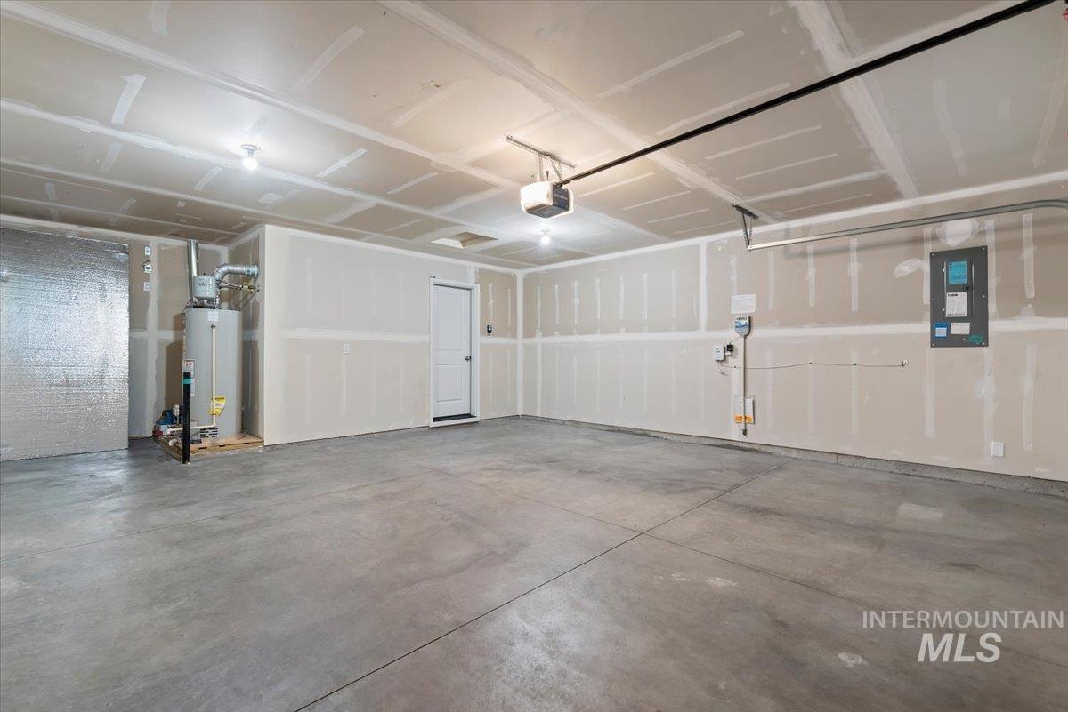 15182 N Mia Way, Nampa, Idaho 83651, 5 Bedrooms, 3 Bathrooms, Residential For Sale, Price $499,900,MLS 98977232