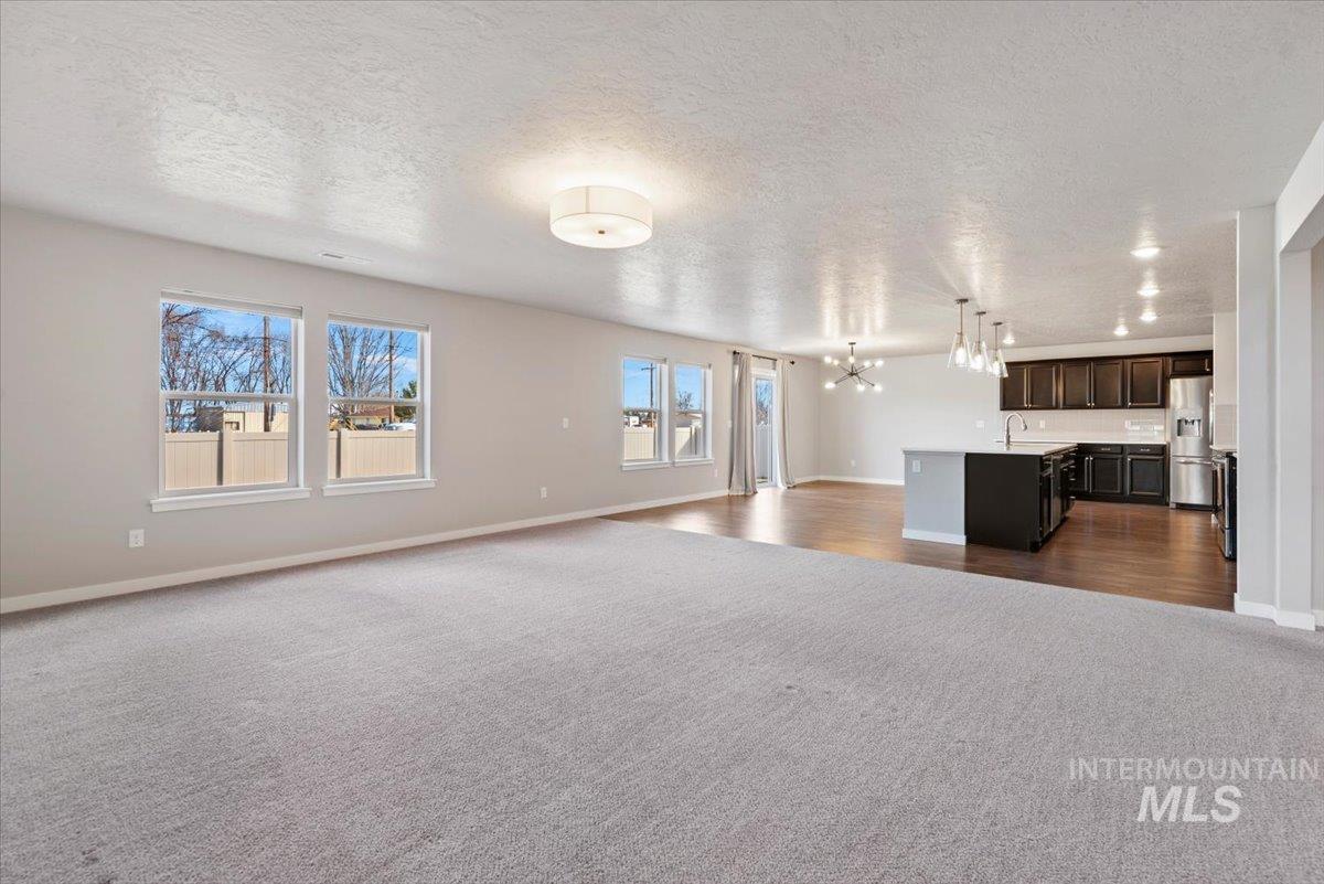 15182 N Mia Way, Nampa, Idaho 83651, 5 Bedrooms, 3 Bathrooms, Residential For Sale, Price $499,900,MLS 98977232