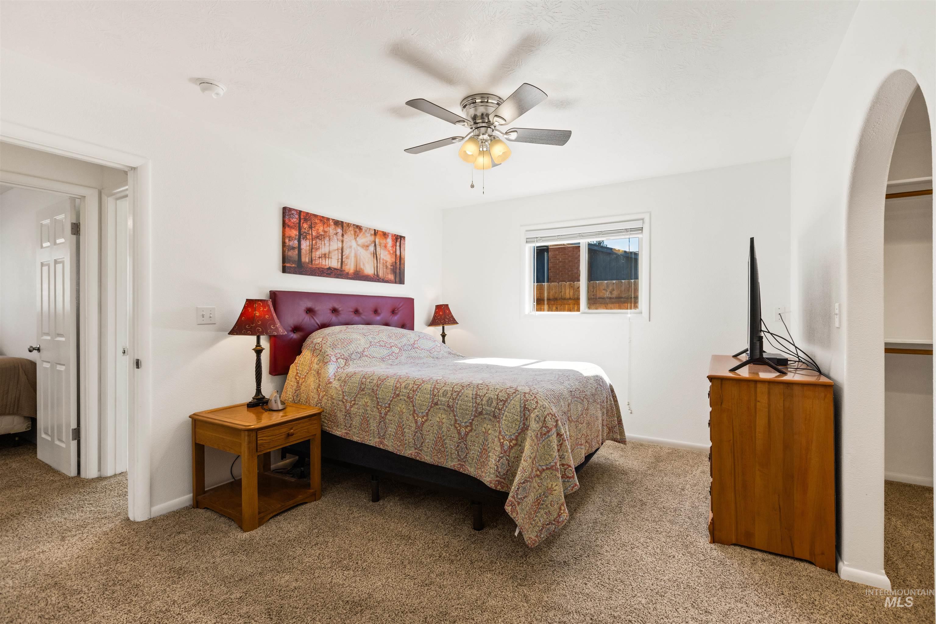 3304 S Illinois Ave, Caldwell, Idaho 83605, 3 Bedrooms, 2 Bathrooms, Residential For Sale, Price $385,000,MLS 98977233