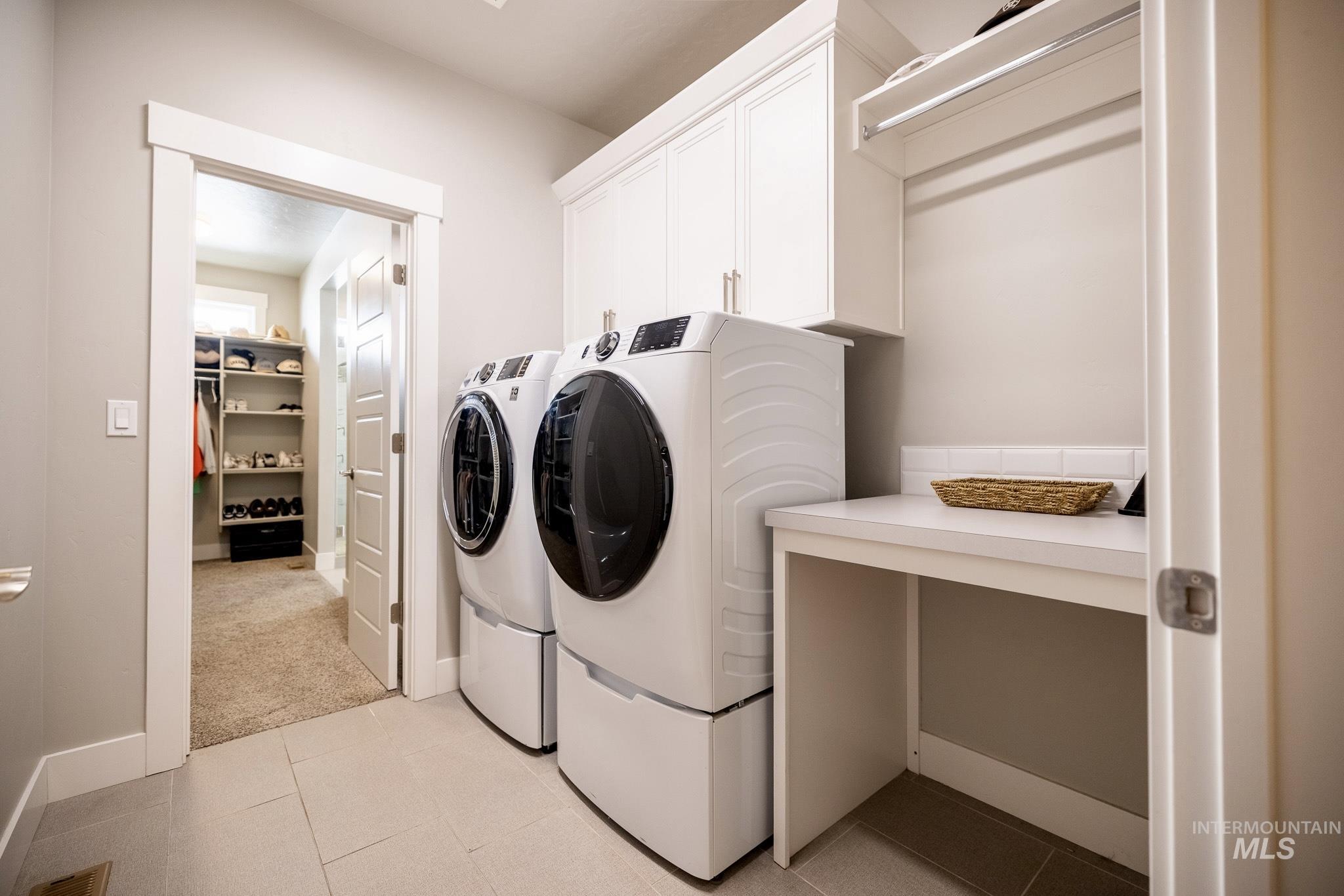 882 E Pascua Dr, Kuna, Idaho 83634, 3 Bedrooms, 2.5 Bathrooms, Residential For Sale, Price $599,999,MLS 98977235