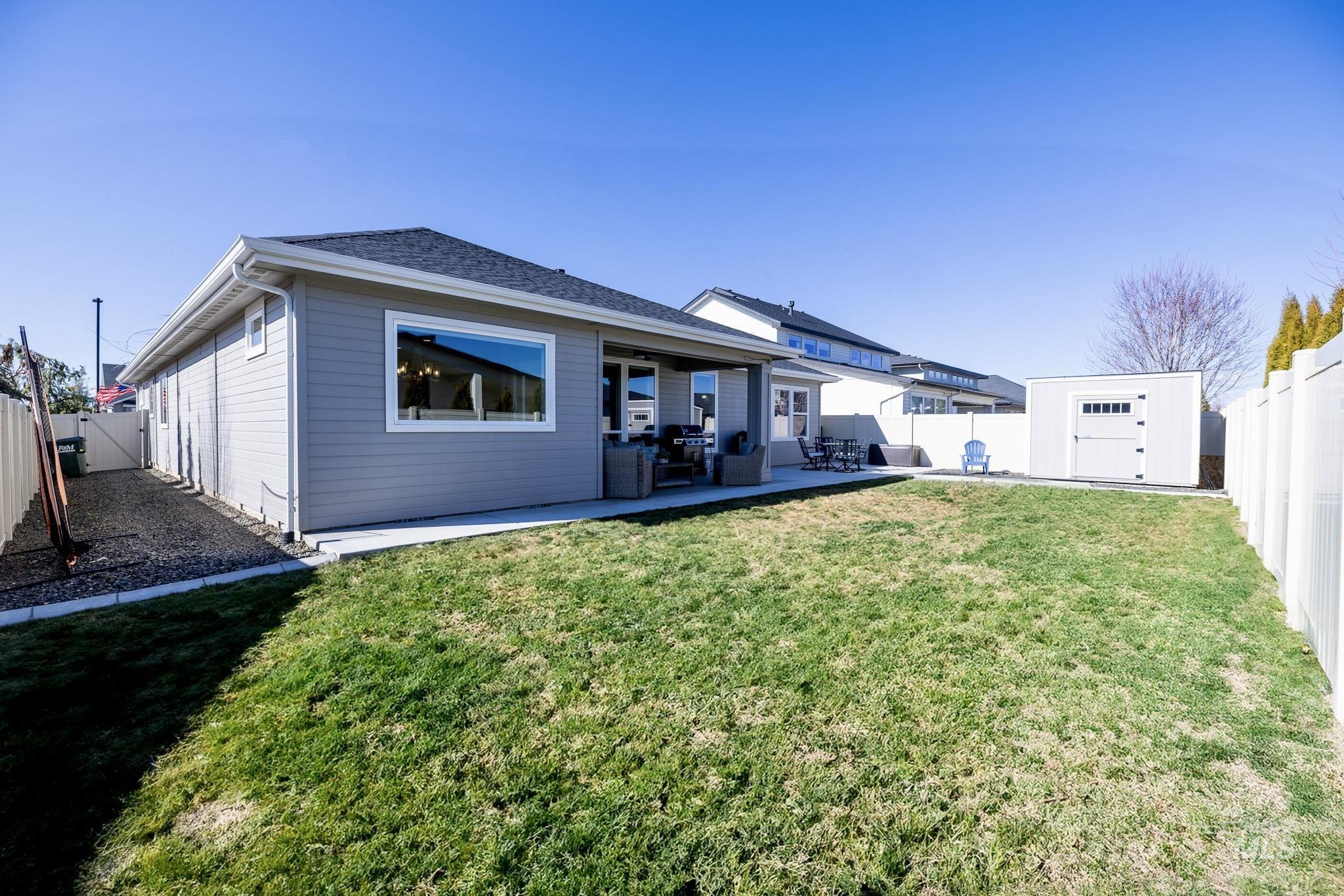882 E Pascua Dr, Kuna, Idaho 83634, 3 Bedrooms, 2.5 Bathrooms, Residential For Sale, Price $599,999,MLS 98977235