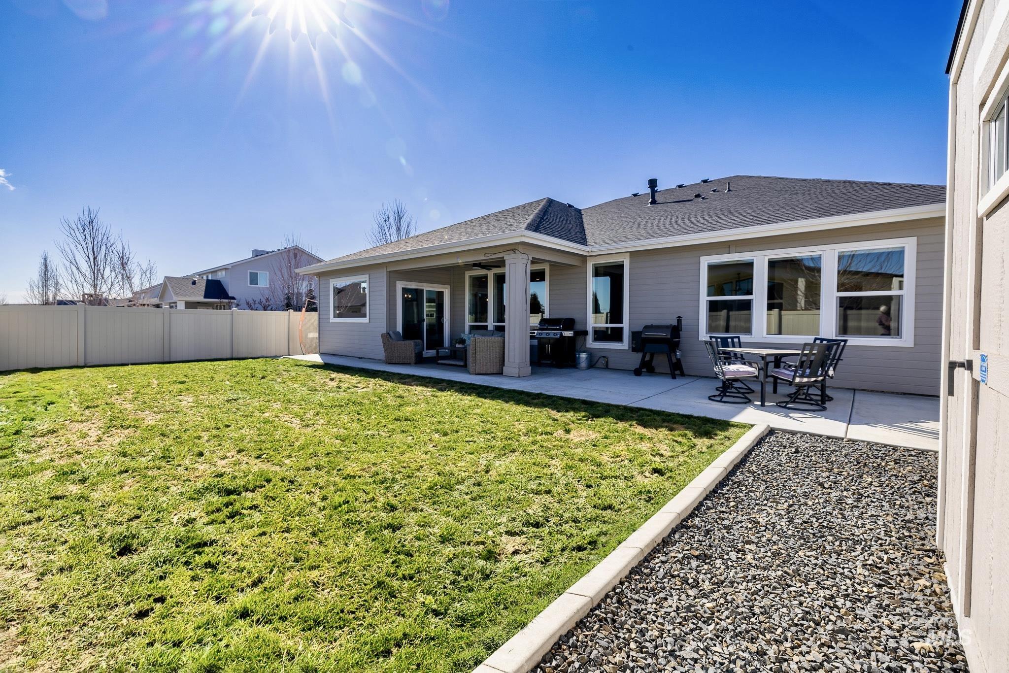 882 E Pascua Dr, Kuna, Idaho 83634, 3 Bedrooms, 2.5 Bathrooms, Residential For Sale, Price $599,999,MLS 98977235