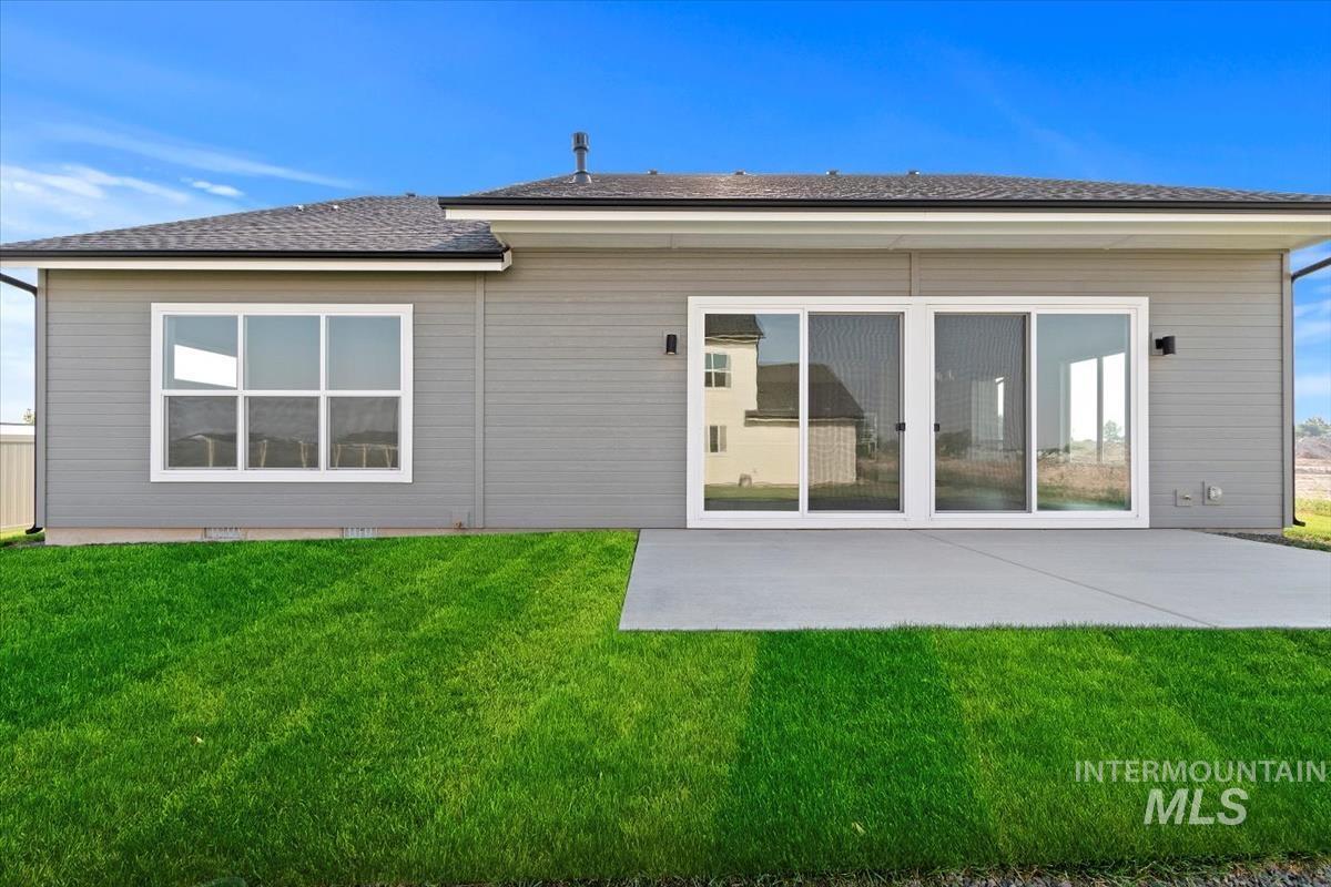 2787 W Warlander, Meridian, Idaho 83642, 3 Bedrooms, 2 Bathrooms, Residential For Sale, Price $579,900, 98977236