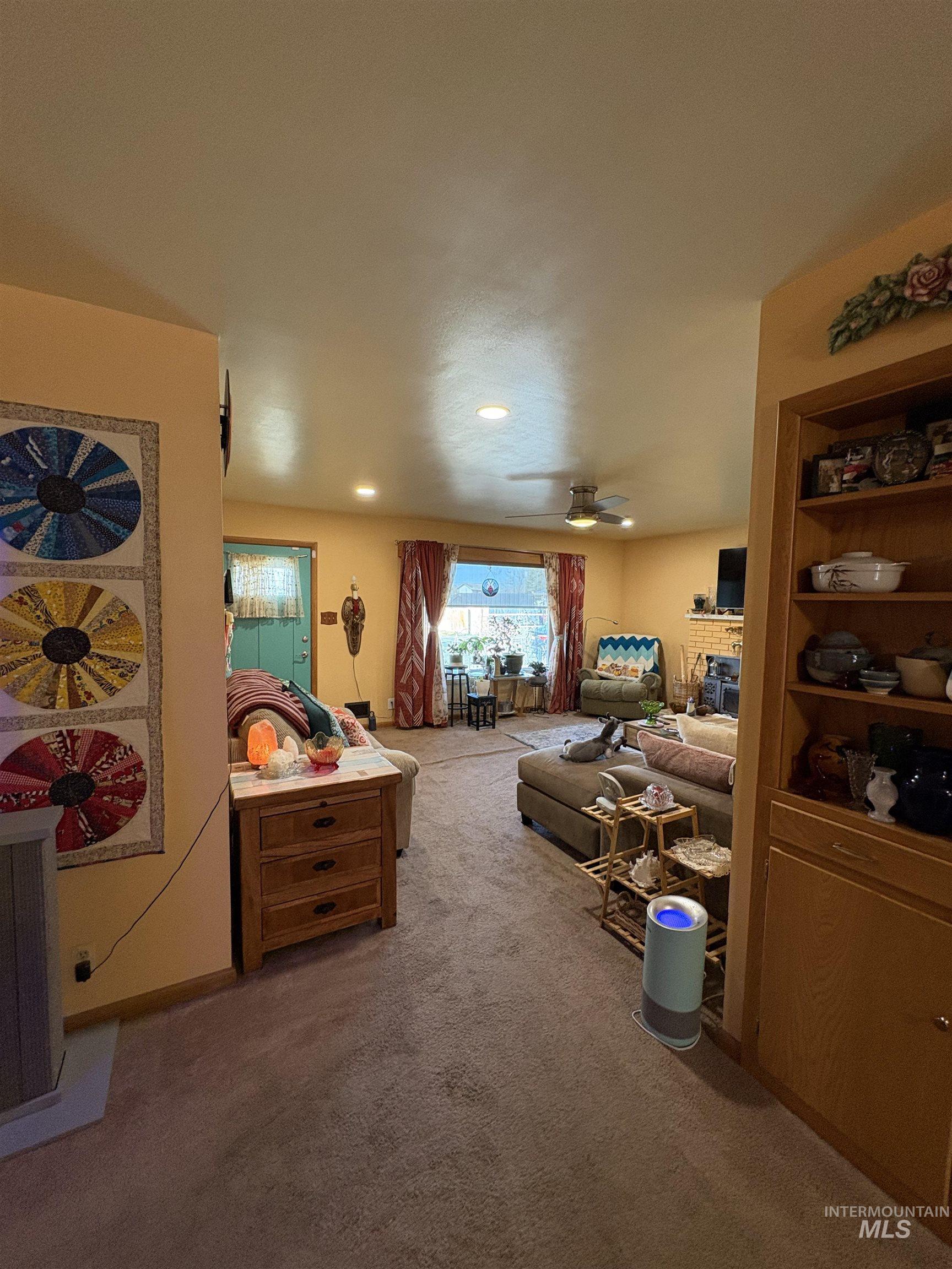 2068 Sherry Ln, Twin Falls, Idaho 83301, 4 Bedrooms, 2 Bathrooms, Residential For Sale, Price $360,000,MLS 98977237