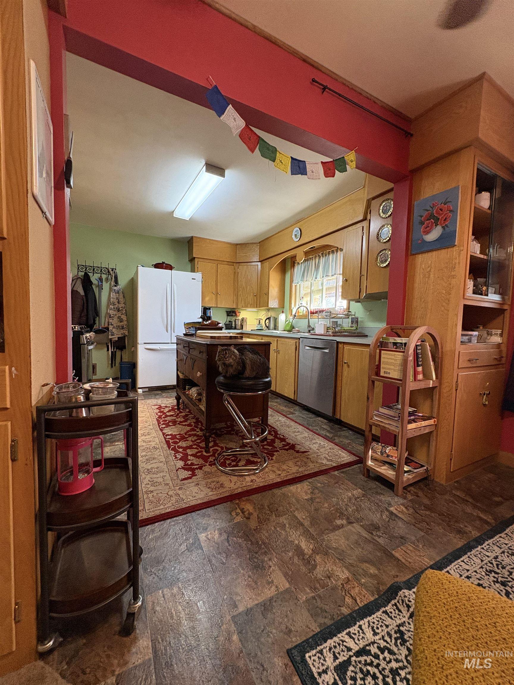 2068 Sherry Ln, Twin Falls, Idaho 83301, 4 Bedrooms, 2 Bathrooms, Residential For Sale, Price $360,000,MLS 98977237