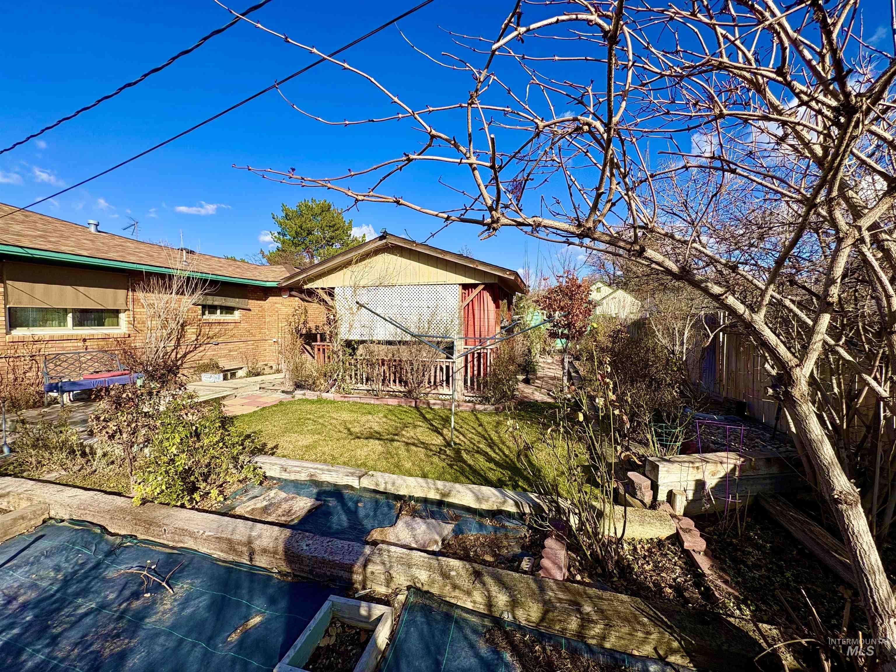 2068 Sherry Ln, Twin Falls, Idaho 83301, 4 Bedrooms, 2 Bathrooms, Residential For Sale, Price $360,000,MLS 98977237