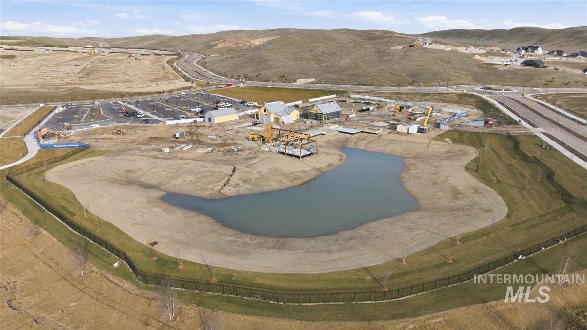 6537 W Danes Dr, Eagle, Idaho 83616, 4 Bedrooms, 2.5 Bathrooms, Residential For Sale, Price $869,000,MLS 98977239