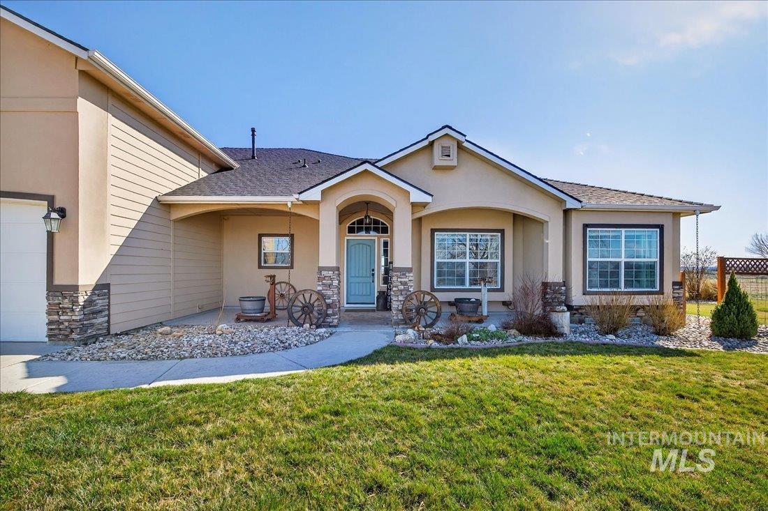 5408 Cassia Rd, New Plymouth, Idaho 83655, 4 Bedrooms, 2.5 Bathrooms, Residential For Sale, Price $949,000,MLS 98977240