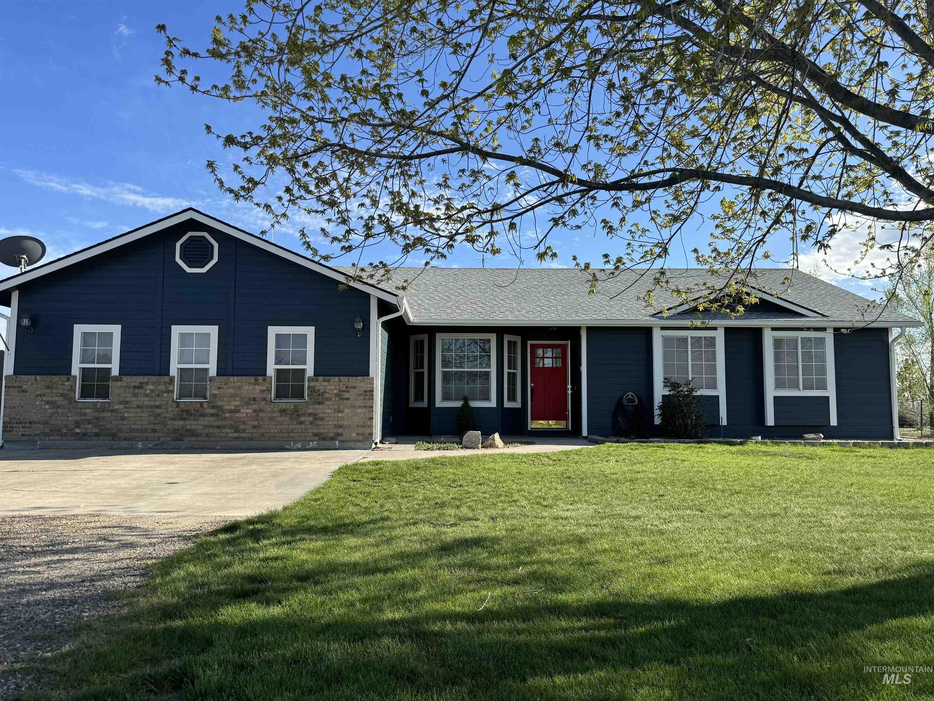 3301 SW Smith Rd, Mountain Home, Idaho 83647, 4 Bedrooms, 2 Bathrooms, Residential For Sale, Price $659,999,MLS 98977241