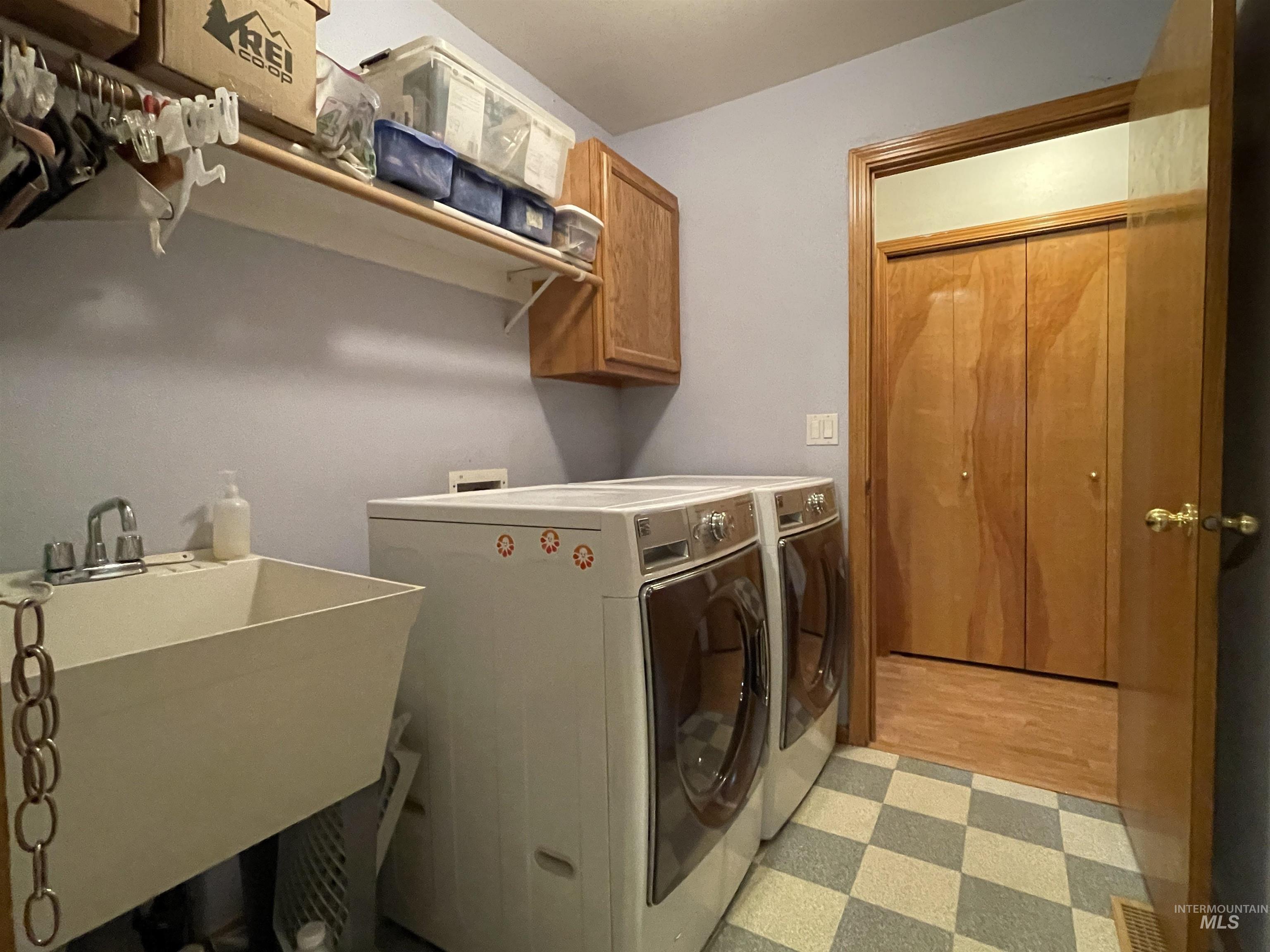 3301 SW Smith Rd, Mountain Home, Idaho 83647, 4 Bedrooms, 2 Bathrooms, Residential For Sale, Price $659,999,MLS 98977241