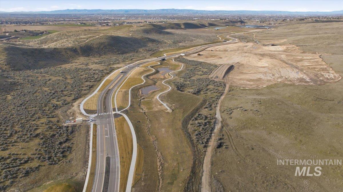 6340 W Largo Dr, Eagle, Idaho 83646, 5 Bedrooms, 4 Bathrooms, Residential For Sale, Price $855,000, 98977245