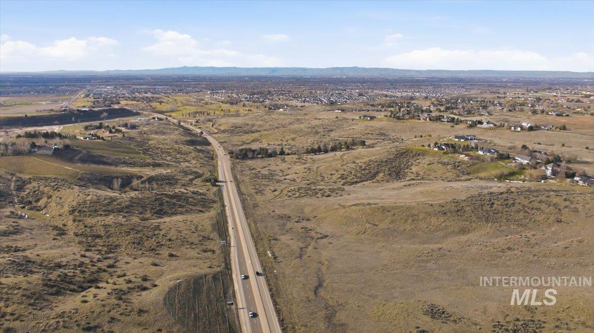 6340 W Largo Dr, Eagle, Idaho 83646, 5 Bedrooms, 4 Bathrooms, Residential For Sale, Price $855,000, 98977245