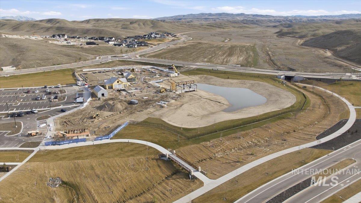 6360 W Largo Dr, Eagle, Idaho 83616, 5 Bedrooms, 2.5 Bathrooms, Residential For Sale, Price $781,000, 98977247