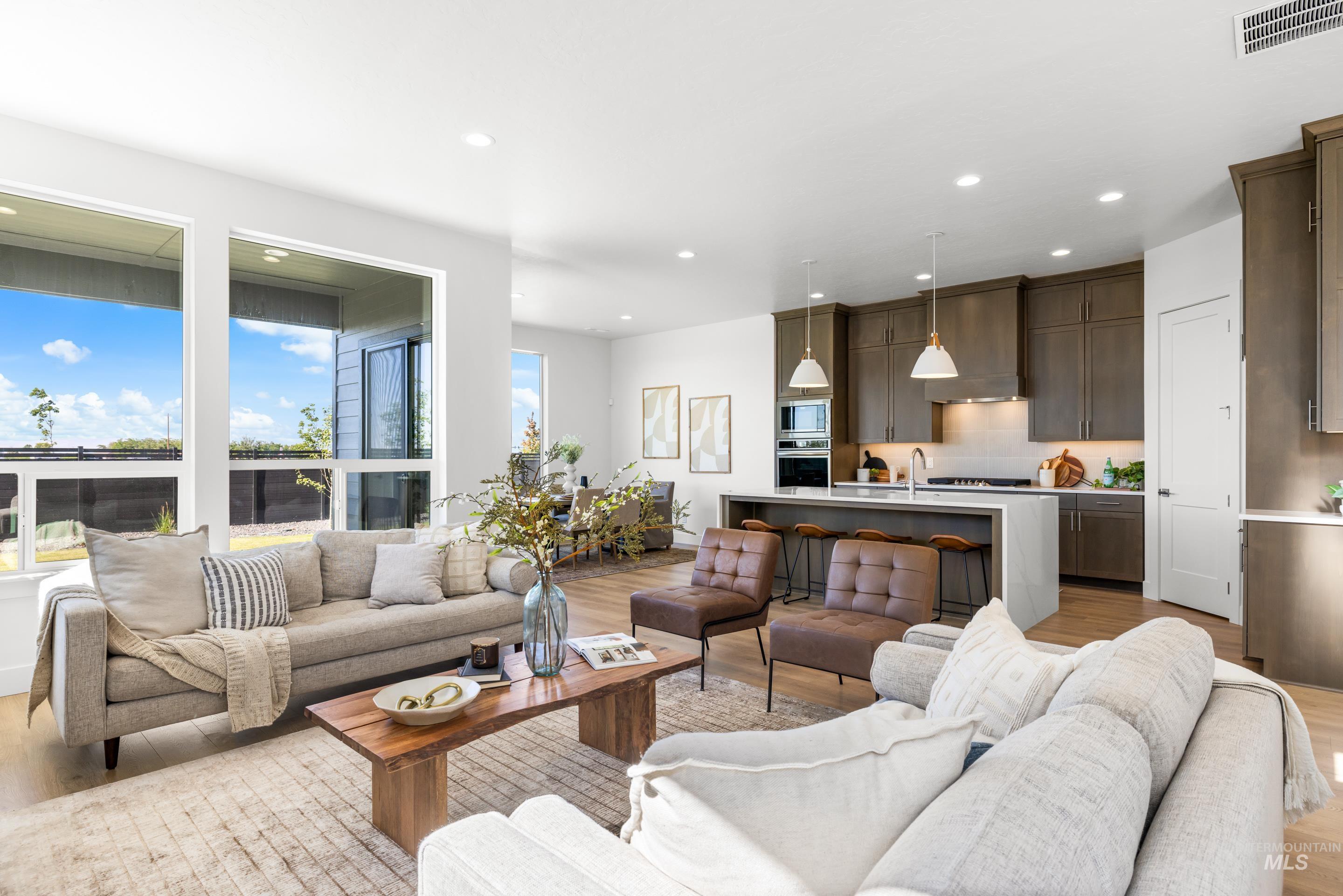 6378 W W Largo Dr, Eagle, Idaho 83616, 4 Bedrooms, 3 Bathrooms, Residential For Sale, Price $752,000,MLS 98977248