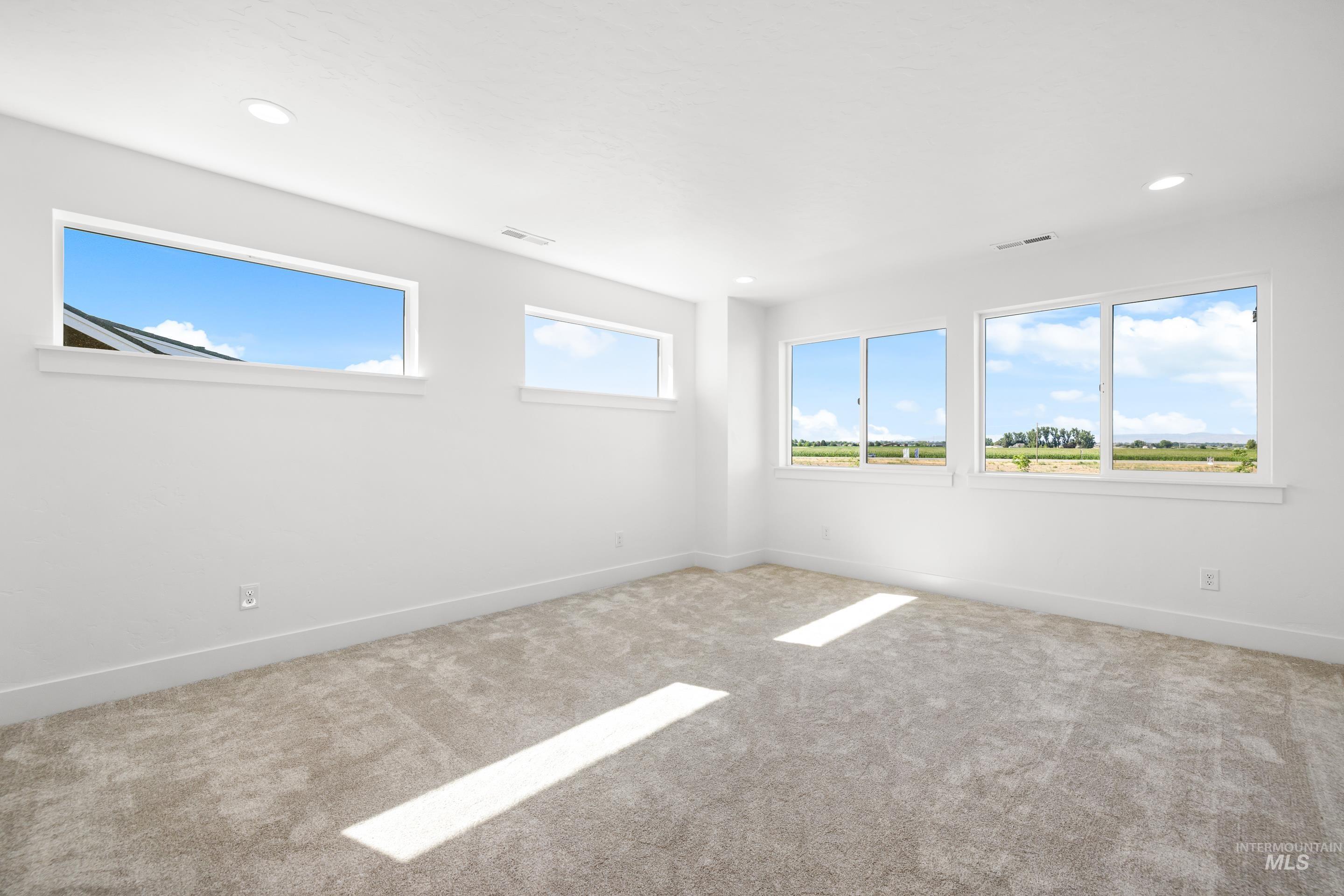 6378 W W Largo Dr, Eagle, Idaho 83616, 4 Bedrooms, 3 Bathrooms, Residential For Sale, Price $752,000,MLS 98977248