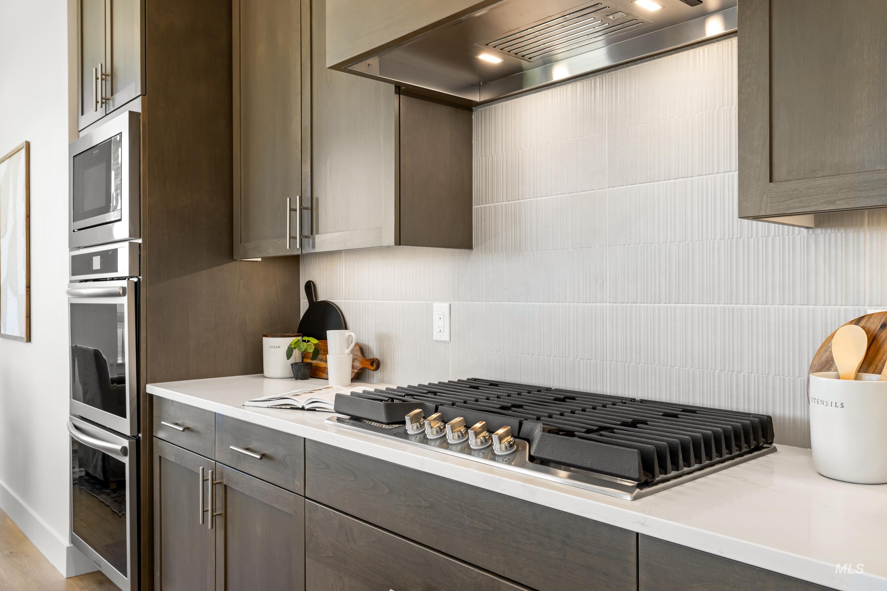 6378 W W Largo Dr, Eagle, Idaho 83616, 4 Bedrooms, 3 Bathrooms, Residential For Sale, Price $752,000,MLS 98977248