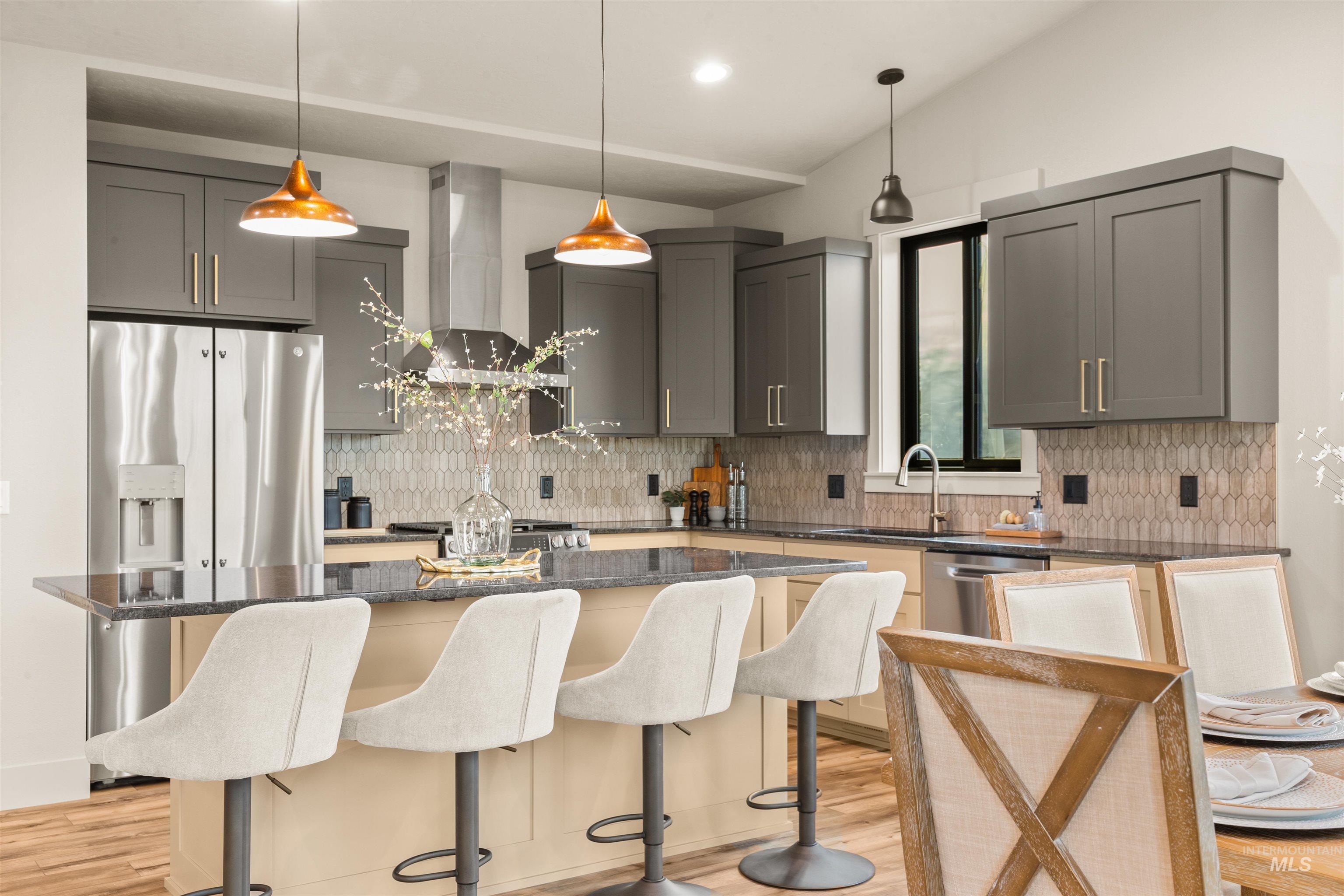 335 Warner Avenue, Lewiston, Idaho 83501, 3 Bedrooms, 2 Bathrooms, Residential For Sale, Price $579,900,MLS 98977250