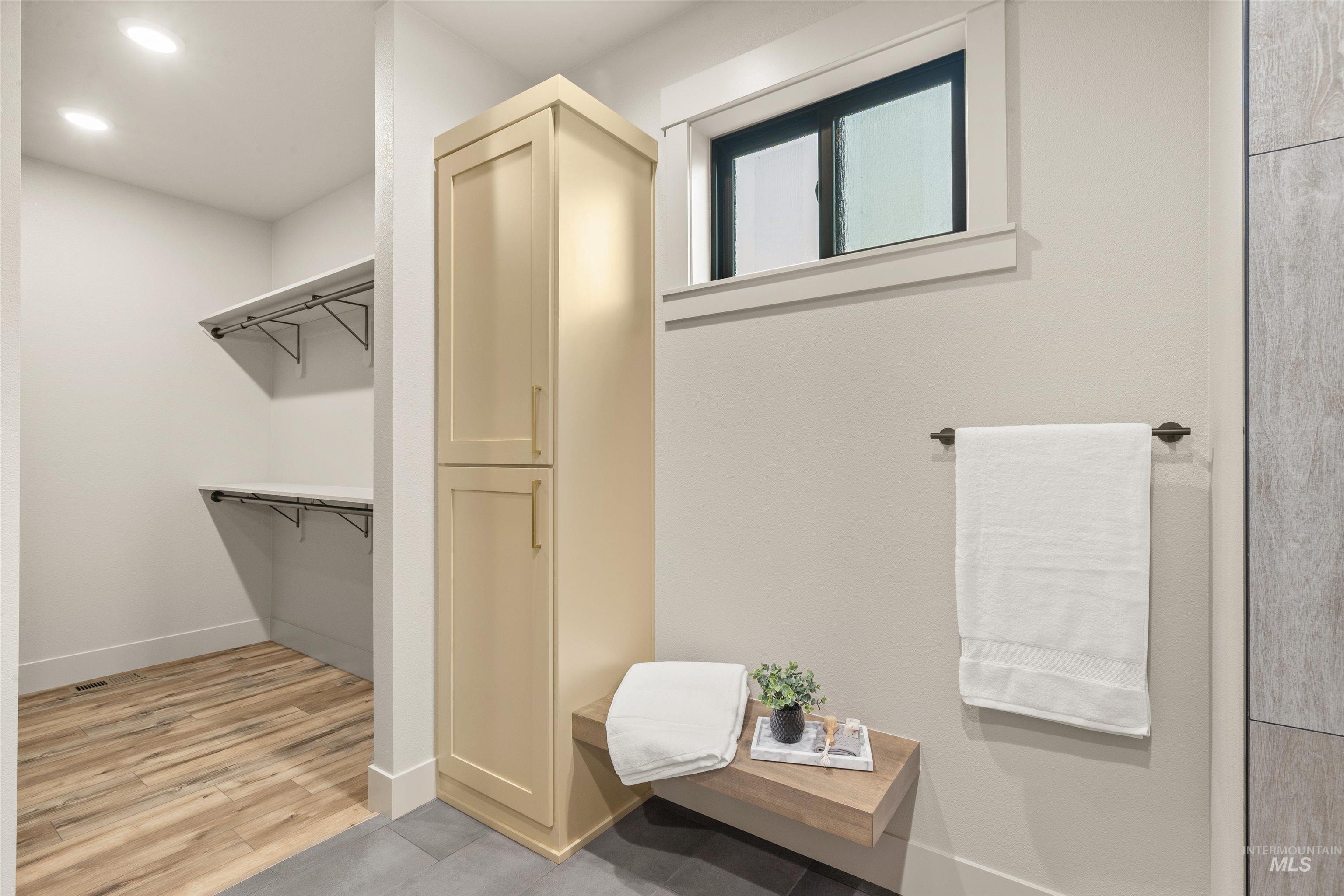 335 Warner Avenue, Lewiston, Idaho 83501, 3 Bedrooms, 2 Bathrooms, Residential For Sale, Price $579,900,MLS 98977250