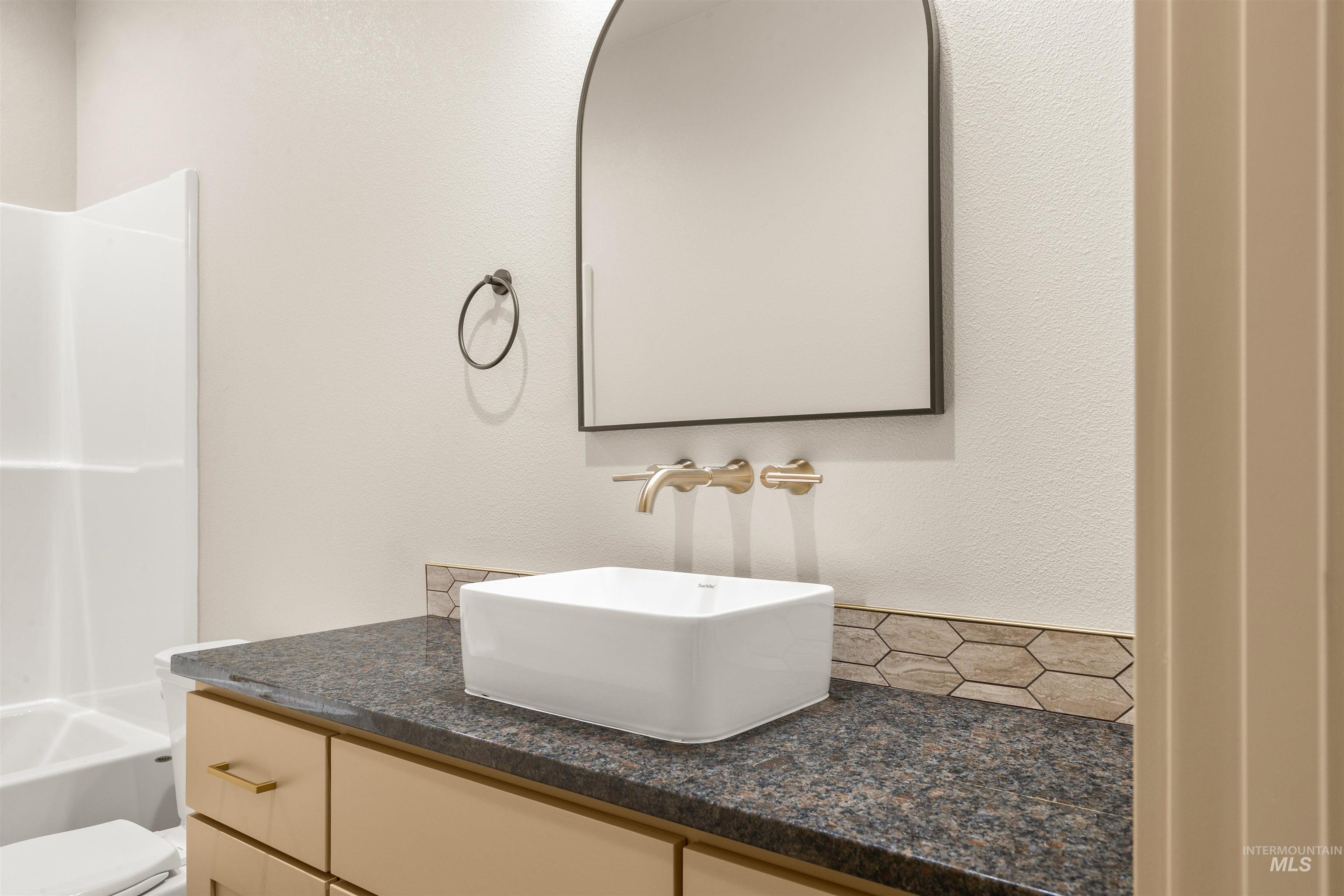 335 Warner Avenue, Lewiston, Idaho 83501, 3 Bedrooms, 2 Bathrooms, Residential For Sale, Price $579,900,MLS 98977250