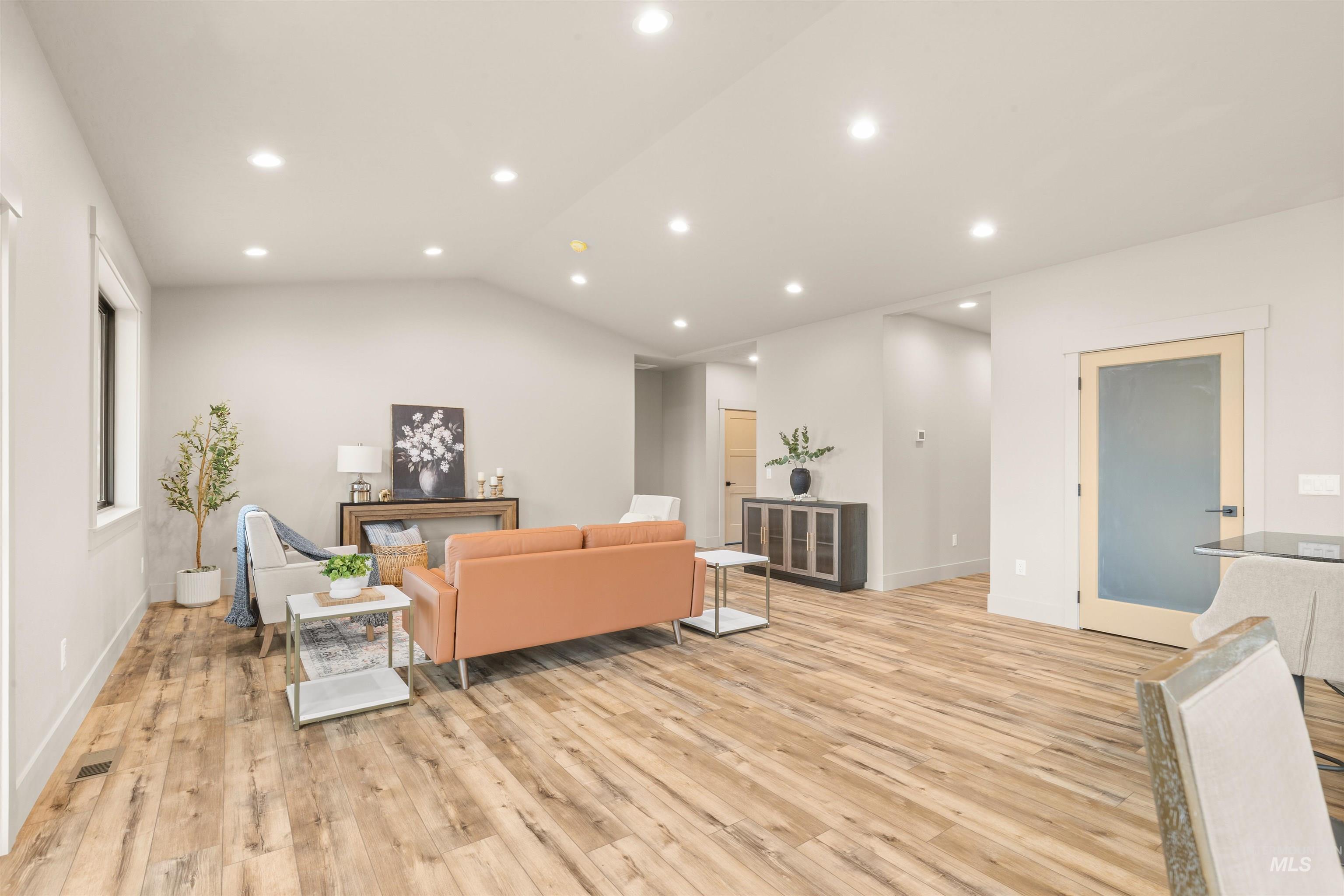 335 Warner Avenue, Lewiston, Idaho 83501, 3 Bedrooms, 2 Bathrooms, Residential For Sale, Price $579,900,MLS 98977250