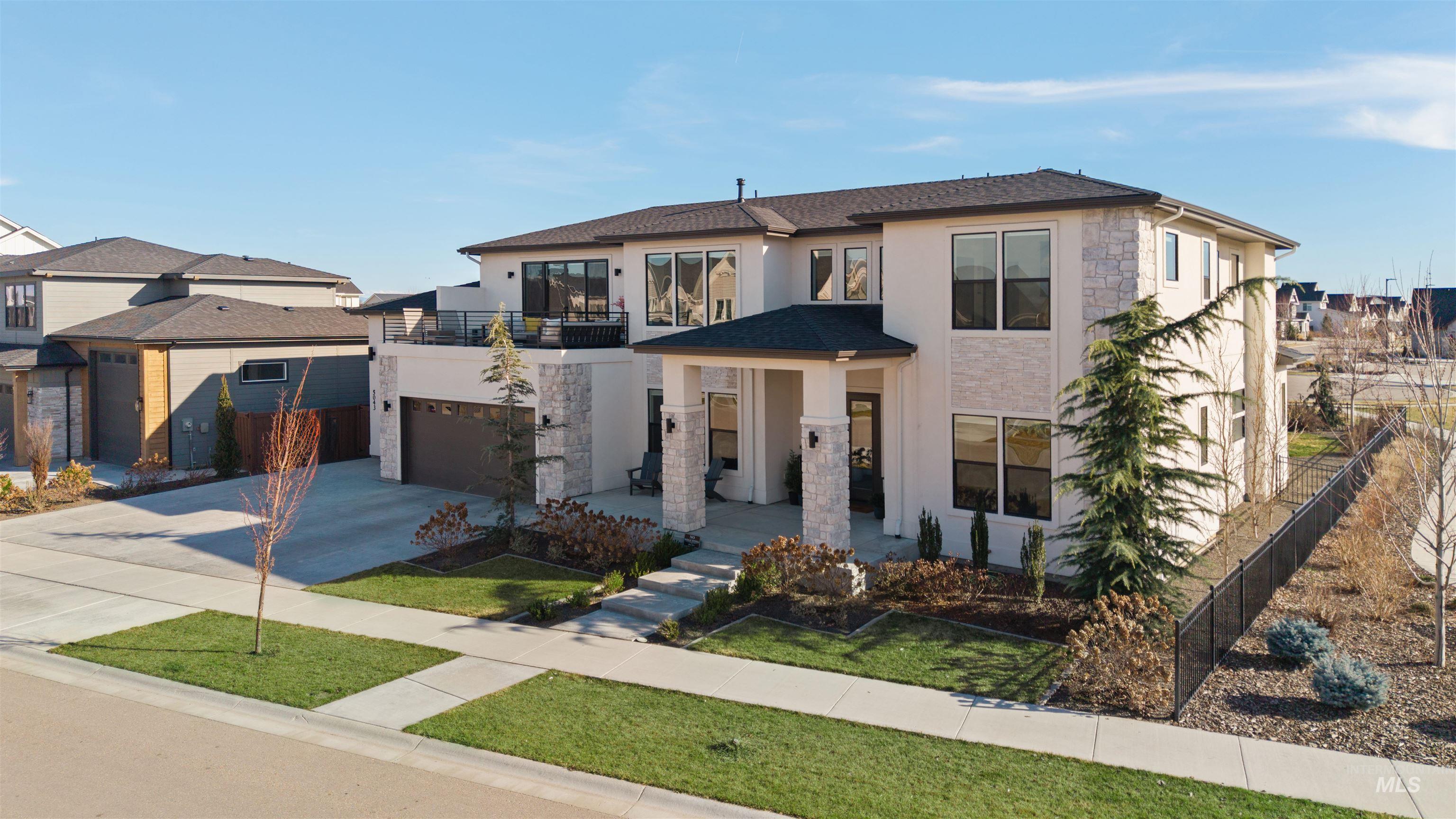 5043 W Oakford, Meridian, Idaho 83646, 5 Bedrooms, 4.5 Bathrooms, Residential For Sale, Price $2,049,000,MLS 98977252