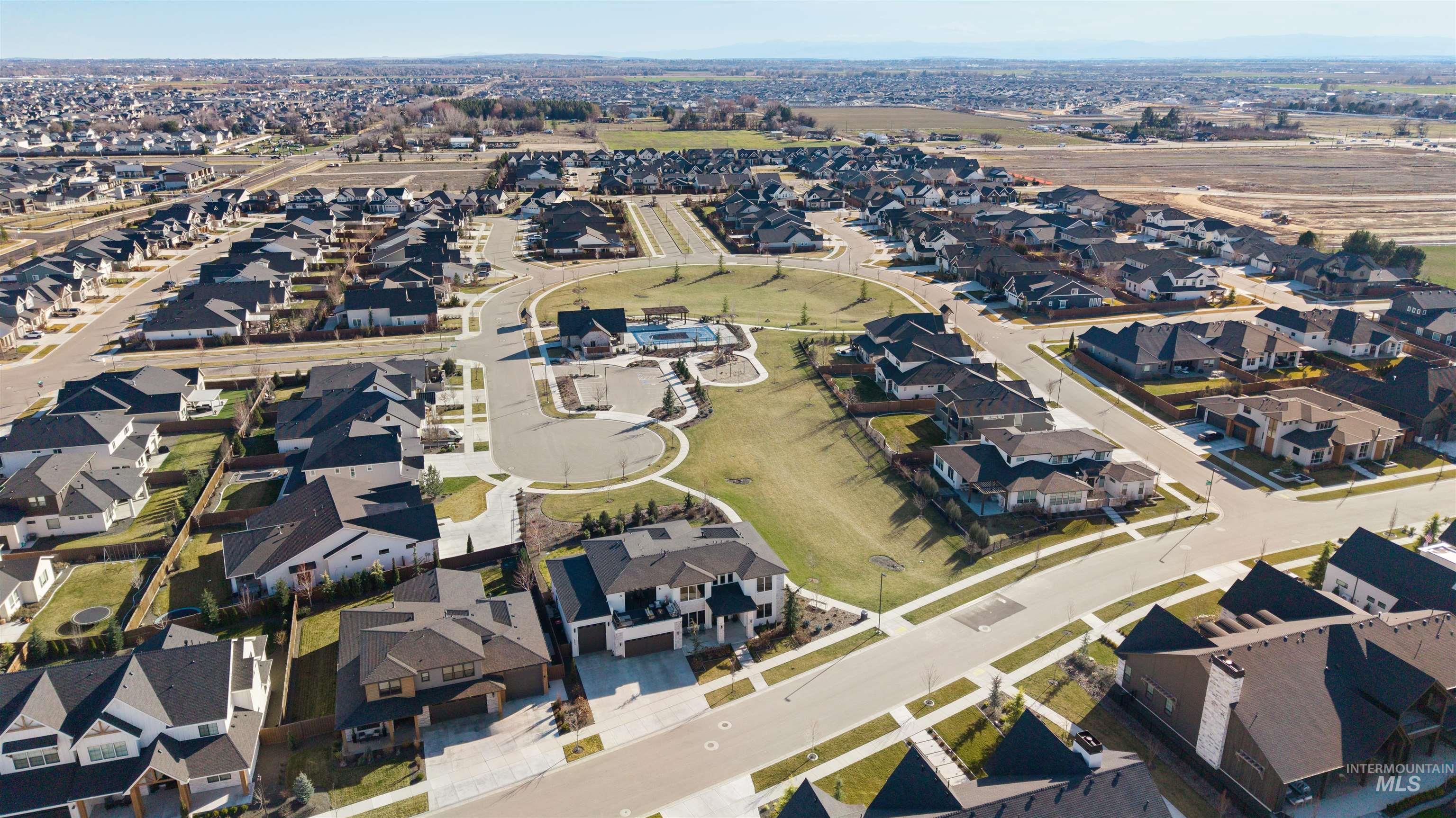 5043 W Oakford, Meridian, Idaho 83646, 5 Bedrooms, 4.5 Bathrooms, Residential For Sale, Price $2,149,000, 98977252