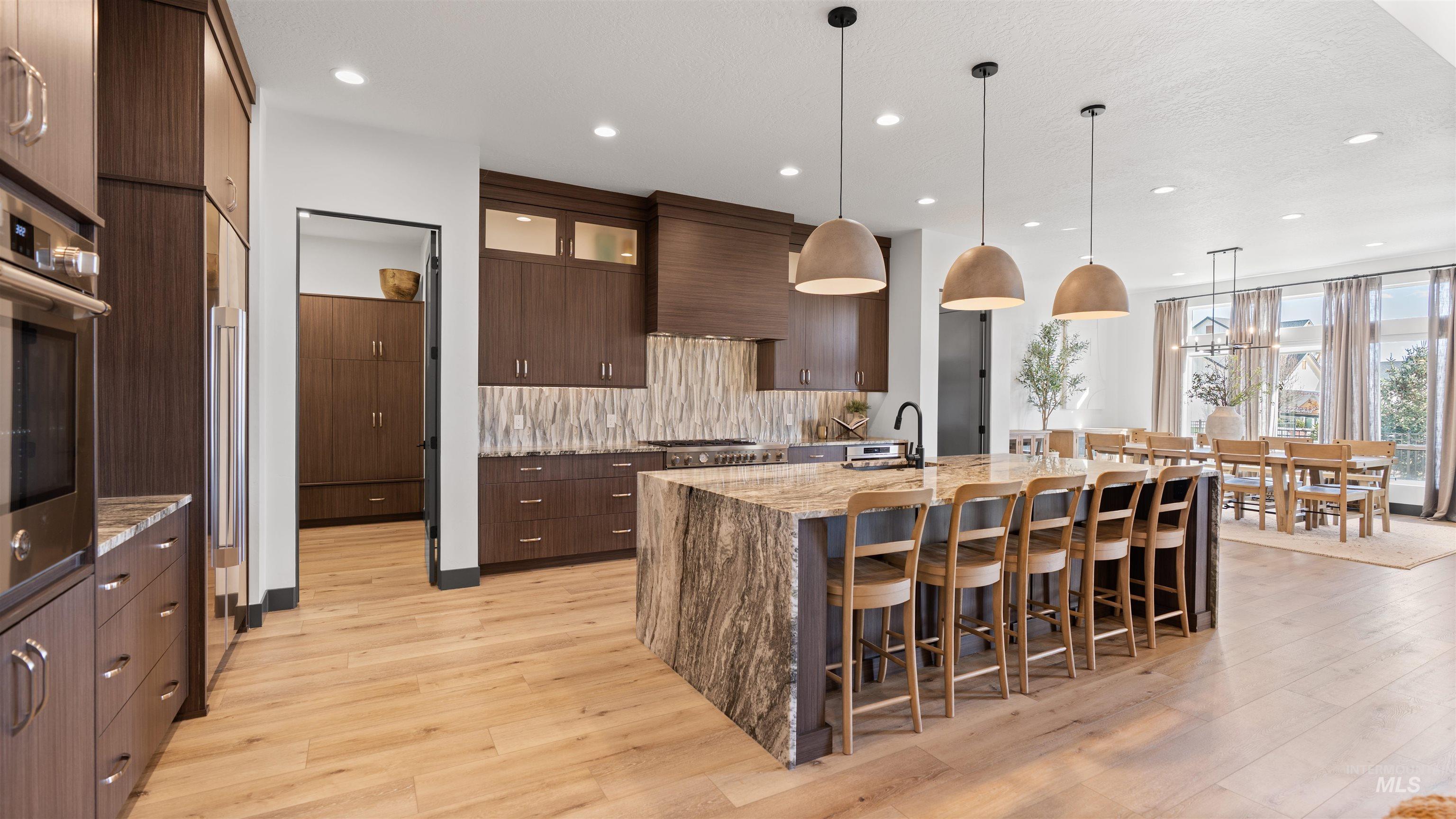 5043 W Oakford, Meridian, Idaho 83646, 5 Bedrooms, 4.5 Bathrooms, Residential For Sale, Price $2,149,000, 98977252