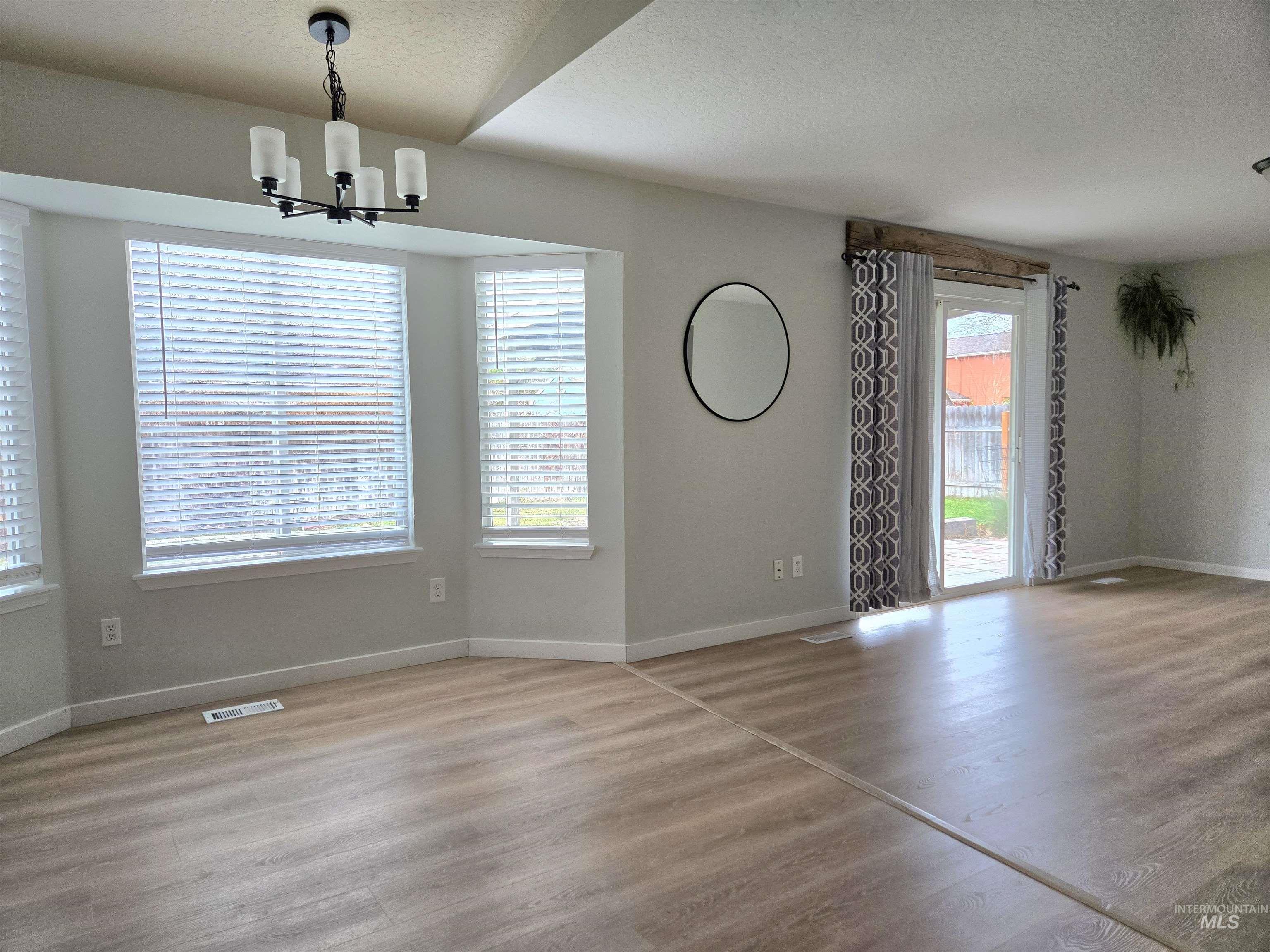 1904 Tyler St., Nampa, Idaho 83686, 3 Bedrooms, 2.5 Bathrooms, Residential For Sale, Price $367,000,MLS 98977253