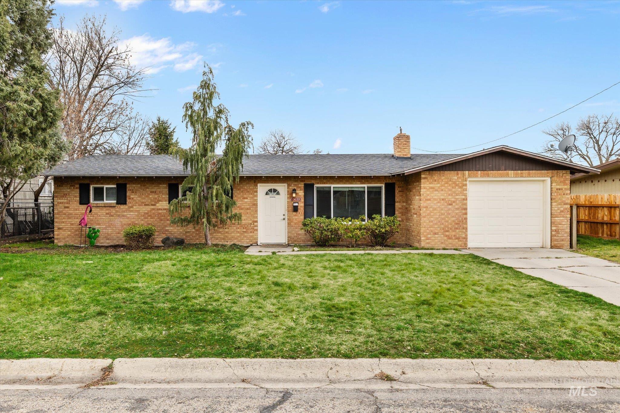 4009 W Normandie Dr, Boise, Idaho 83705, 3 Bedrooms, 1 Bathroom, Residential For Sale, Price $399,999, 98977254