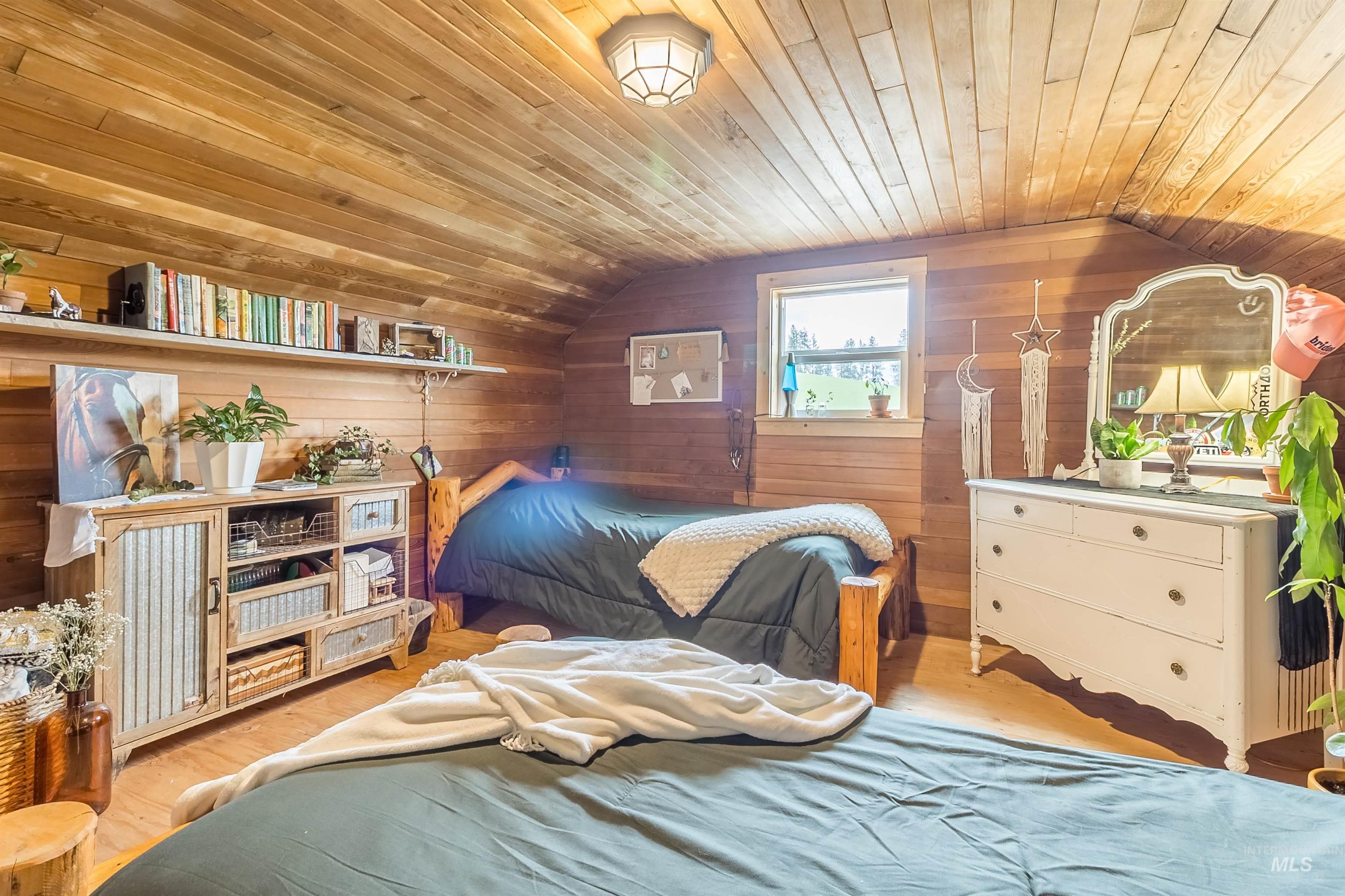 1101 Ruby Creek Rd, Harvard, Idaho 83834, 4 Bedrooms, 2 Bathrooms, Residential For Sale, Price $3,995,000, 98977261