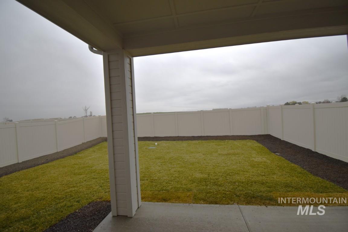 6278 W Fireline Street, Meridian, Idaho 83646, 3 Bedrooms, 2 Bathrooms, Rental For Rent, Price $2,595,MLS 98977262