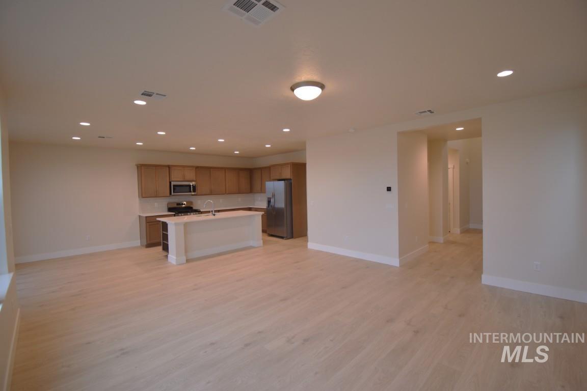 6278 W Fireline Street, Meridian, Idaho 83646, 3 Bedrooms, 2 Bathrooms, Rental For Rent, Price $2,595,MLS 98977262