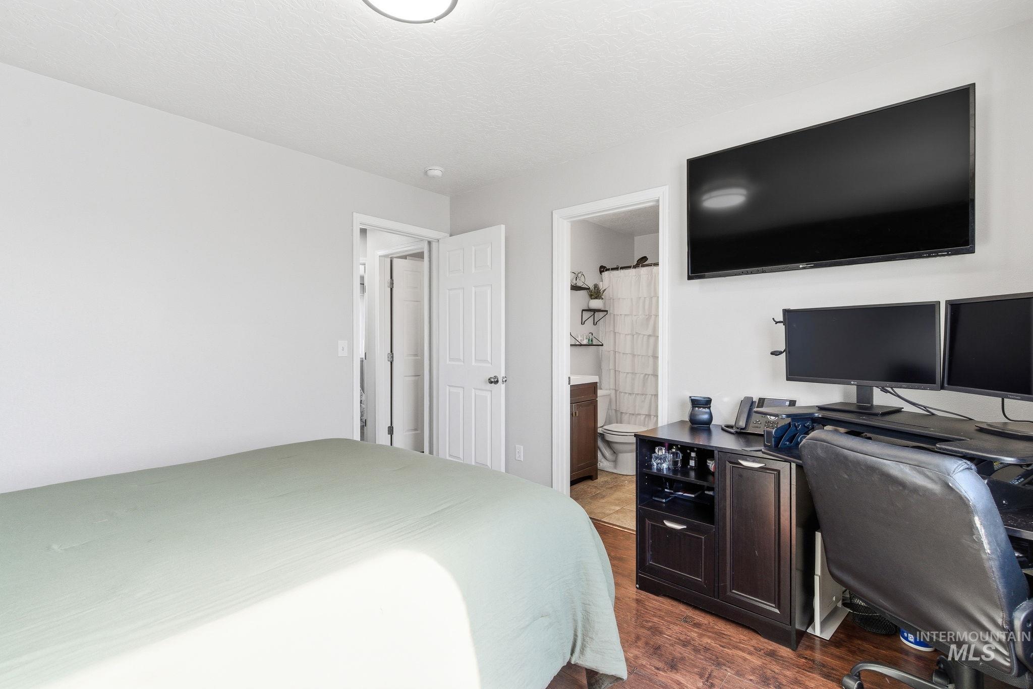 1697 W Sego Prairie, Kuna, Idaho 83634, 3 Bedrooms, 2.5 Bathrooms, Residential For Sale, Price $399,900, 98977263