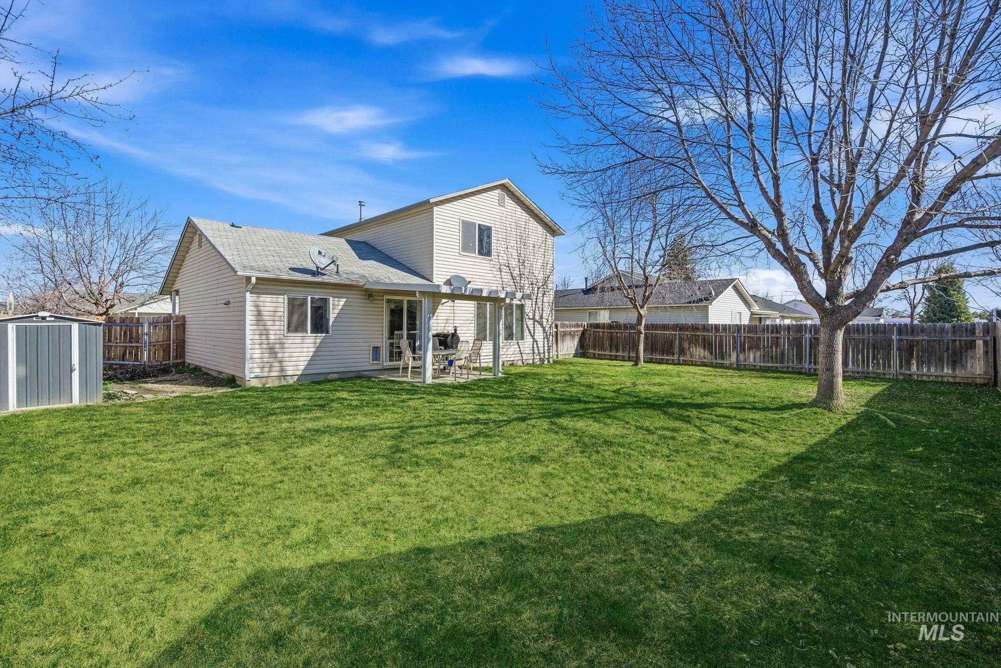 1697 W Sego Prairie, Kuna, Idaho 83634, 3 Bedrooms, 2.5 Bathrooms, Residential For Sale, Price $399,900, 98977263