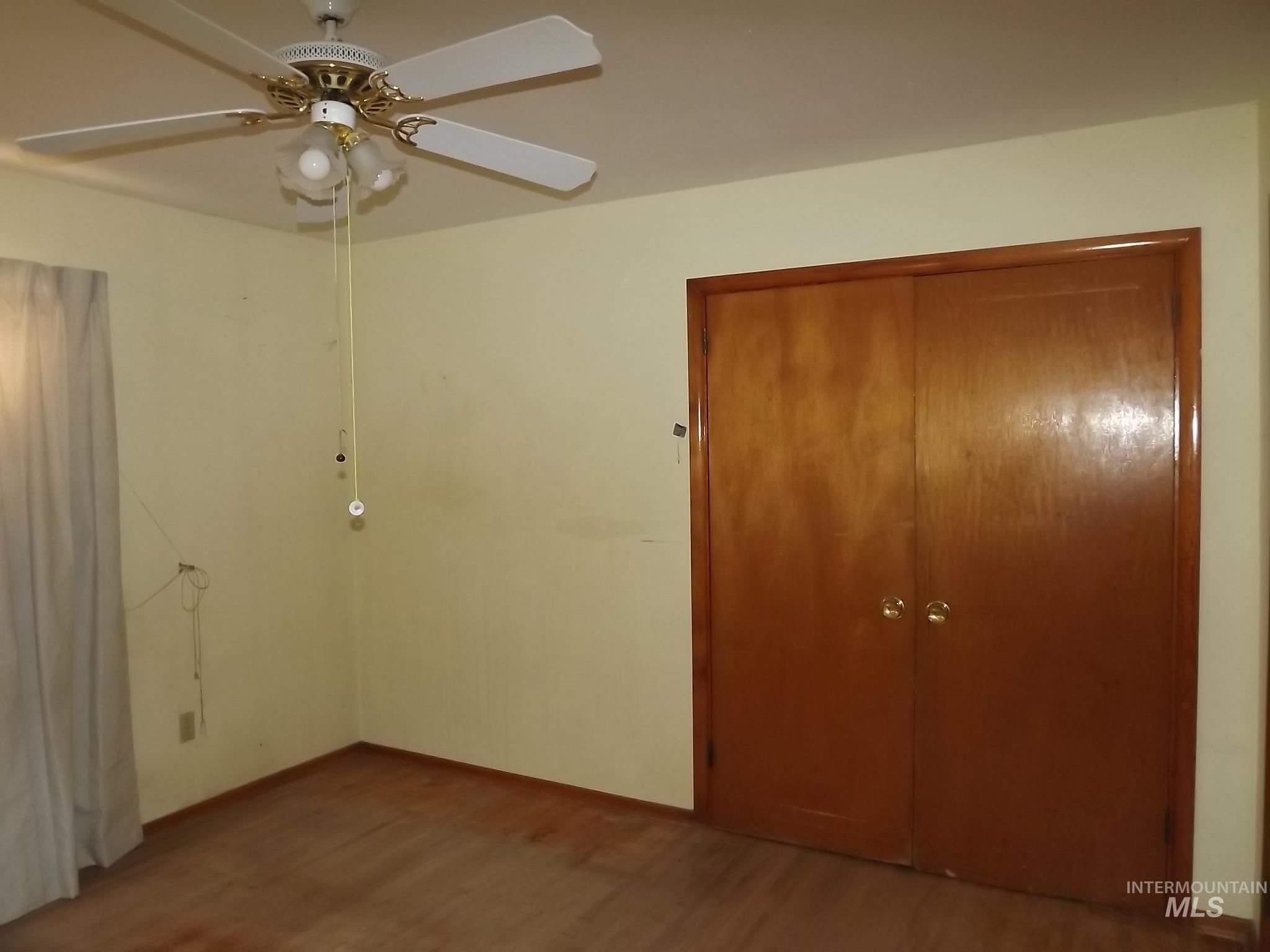 3415 11th Street, Lewiston, Idaho 83501, 5 Bedrooms, 2 Bathrooms, Residential For Sale, Price $200,000, 98977265