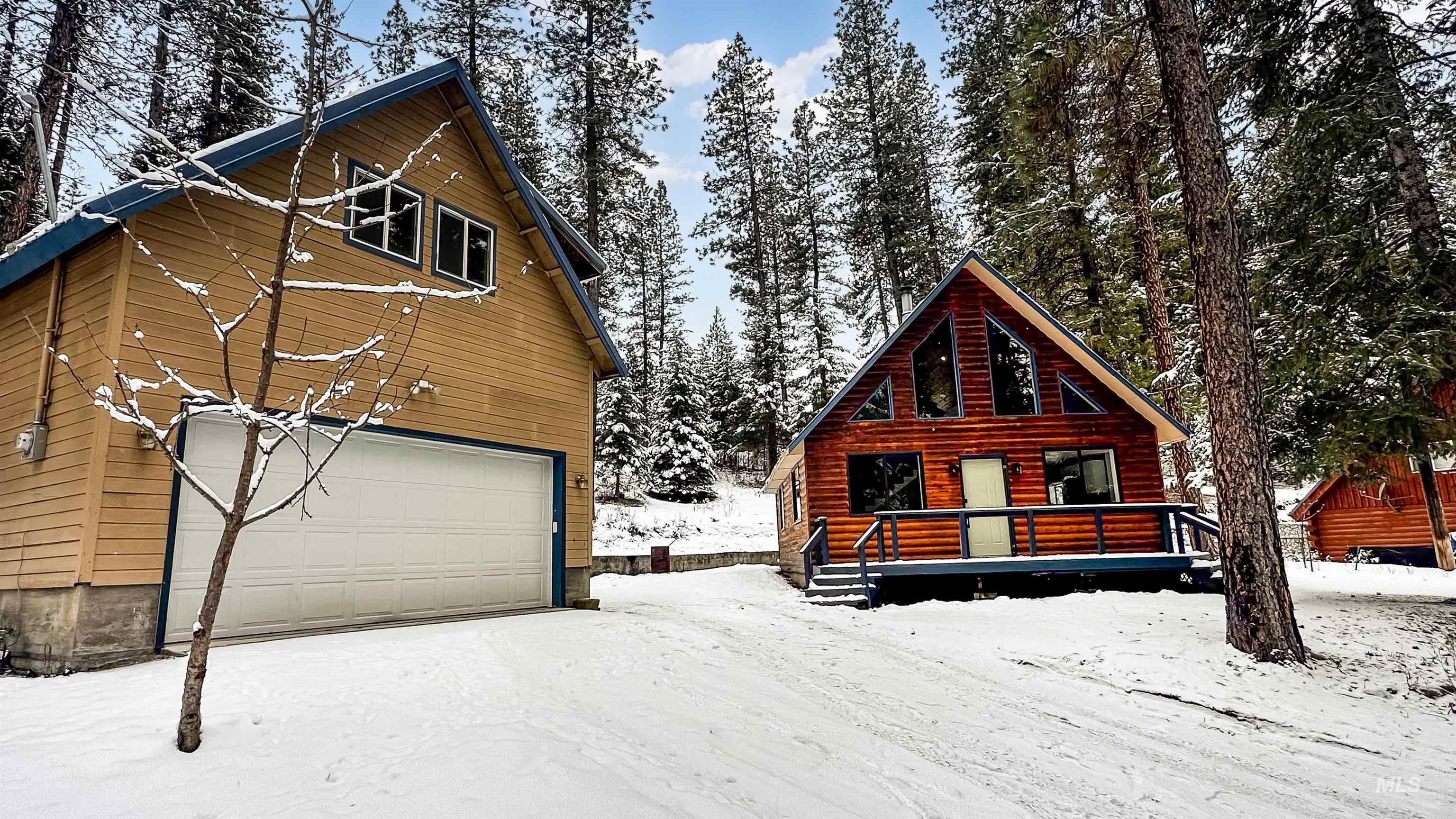 5 Pump House Rd, Garden Valley, Idaho 83622, 2 Bedrooms, 1 Bathroom, Residential For Sale, Price $465,000, 98977267