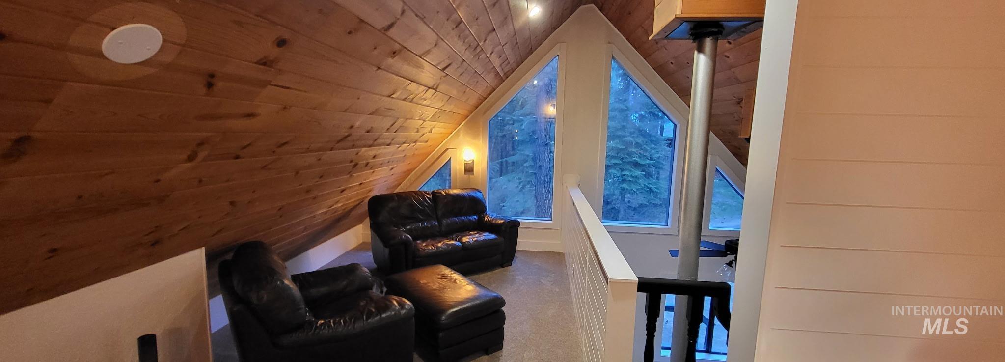 5 Pump House Rd, Garden Valley, Idaho 83622, 2 Bedrooms, 1 Bathroom, Residential For Sale, Price $475,000,MLS 98977267